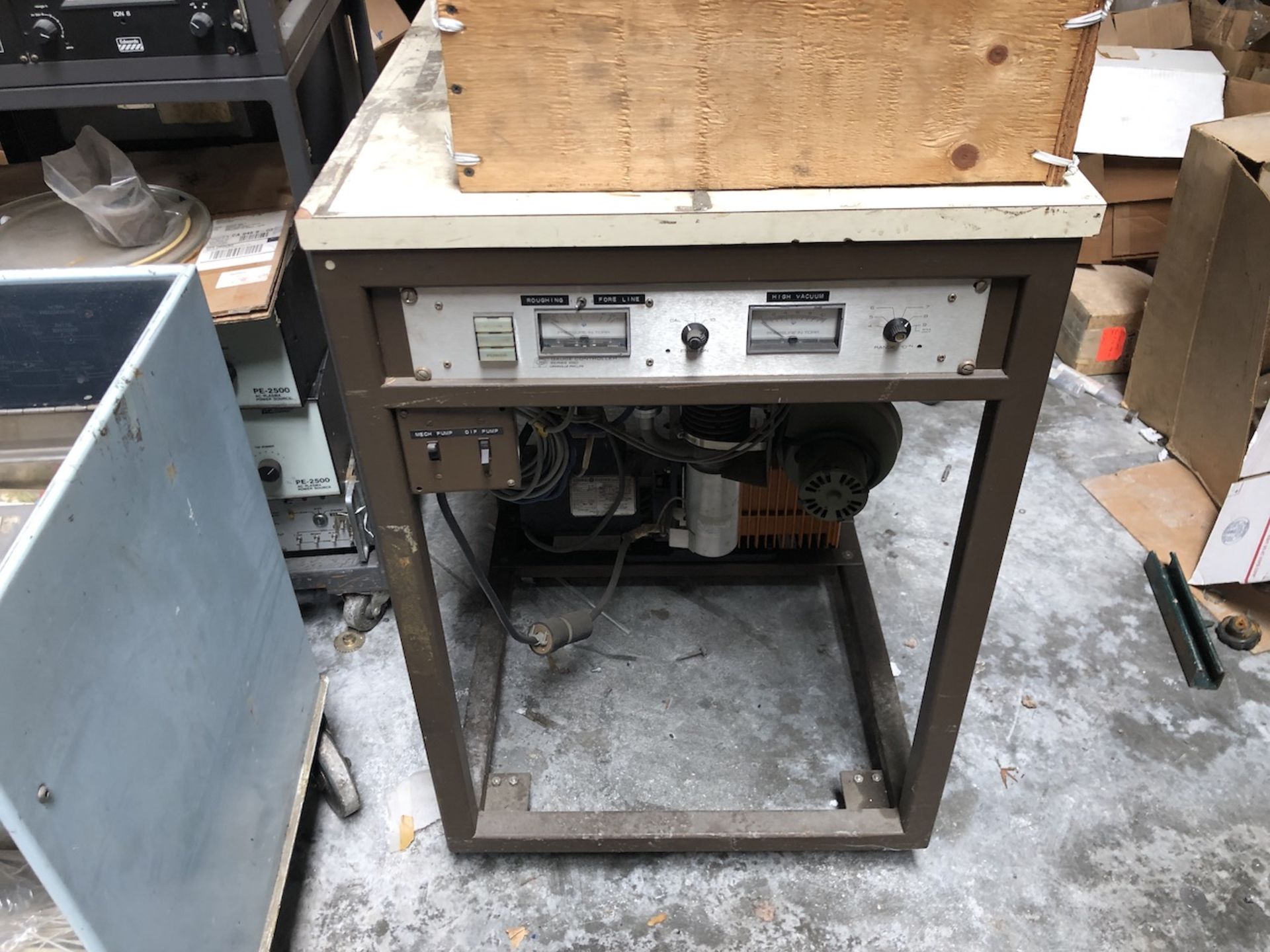 1 PIECE UNIT: GRANVILLE PHILLIPS SERIES 260 GAUGE CONTROLLER, ALCATEL ROTARY VANE PUMP MODEL: - Image 2 of 14