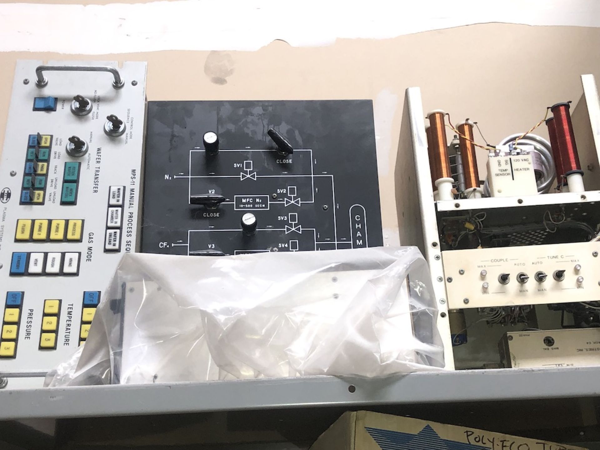 CONTENTS IN COLUMN ON SHELF: PLASMA SYSTEMS INC. MPS-11 MANUAL PROCESS SEQUENCER, PLASMA THERM - Image 4 of 14