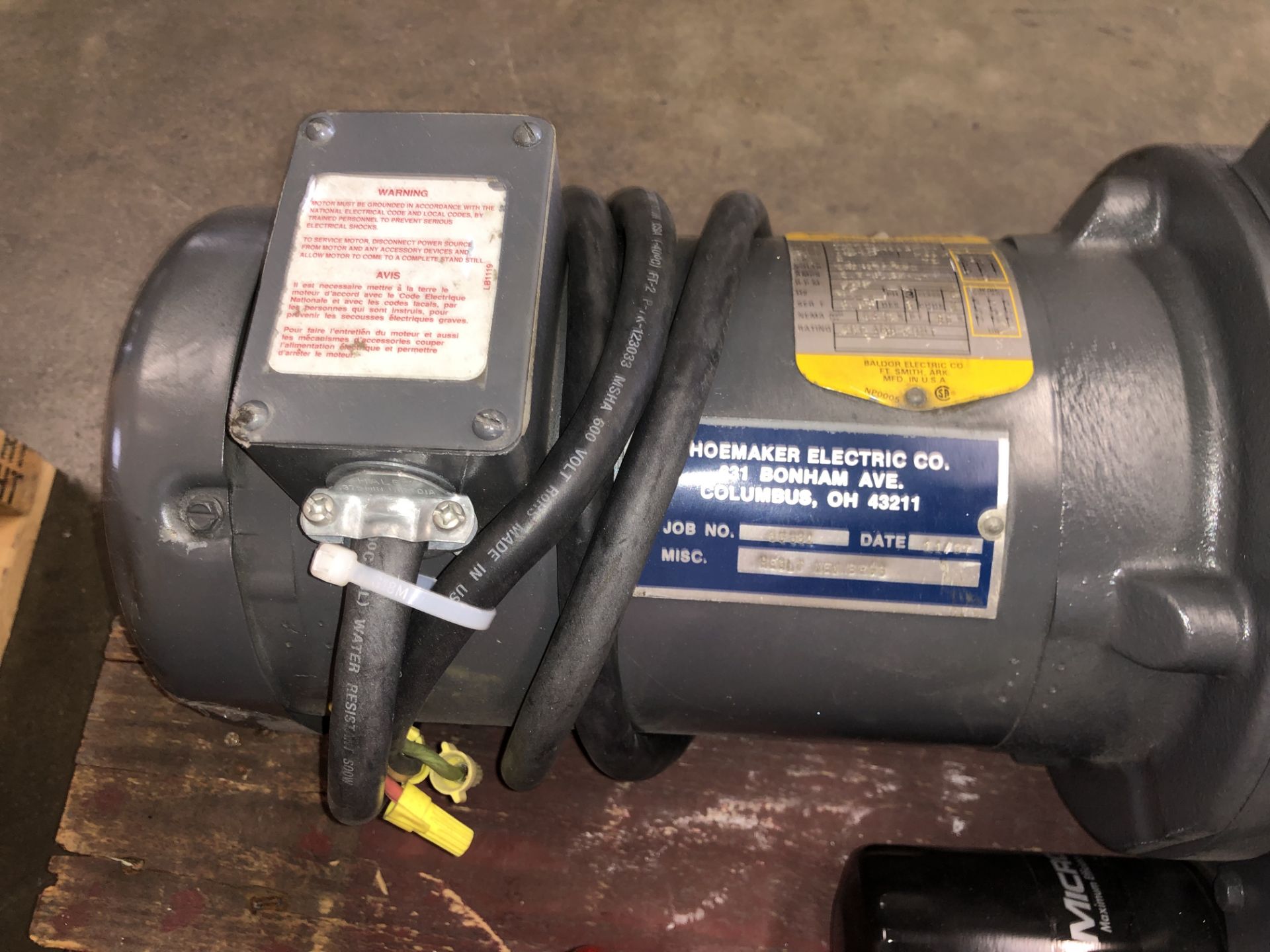 BALDOR GENERAL PURPOSE INDUSTRIAL MOTOR THREE PHASE CAT NO: VM3611T w/ ATTACHED BUSCH VACUUM PUMP - Image 8 of 9