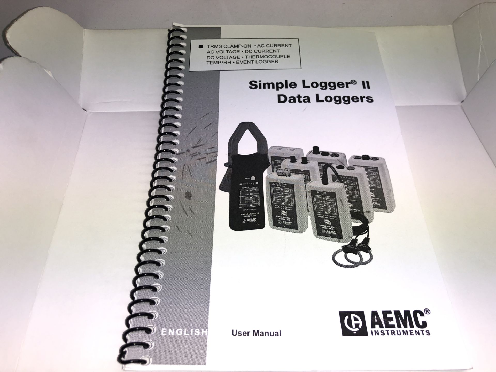 AEMC INSTRUMENTS 2 CHANNEL VOLT/AMP DATA LOGGER SIMPLE LOGGER 2 MODEL: L562 ADDRESS: 1218 - Image 5 of 6