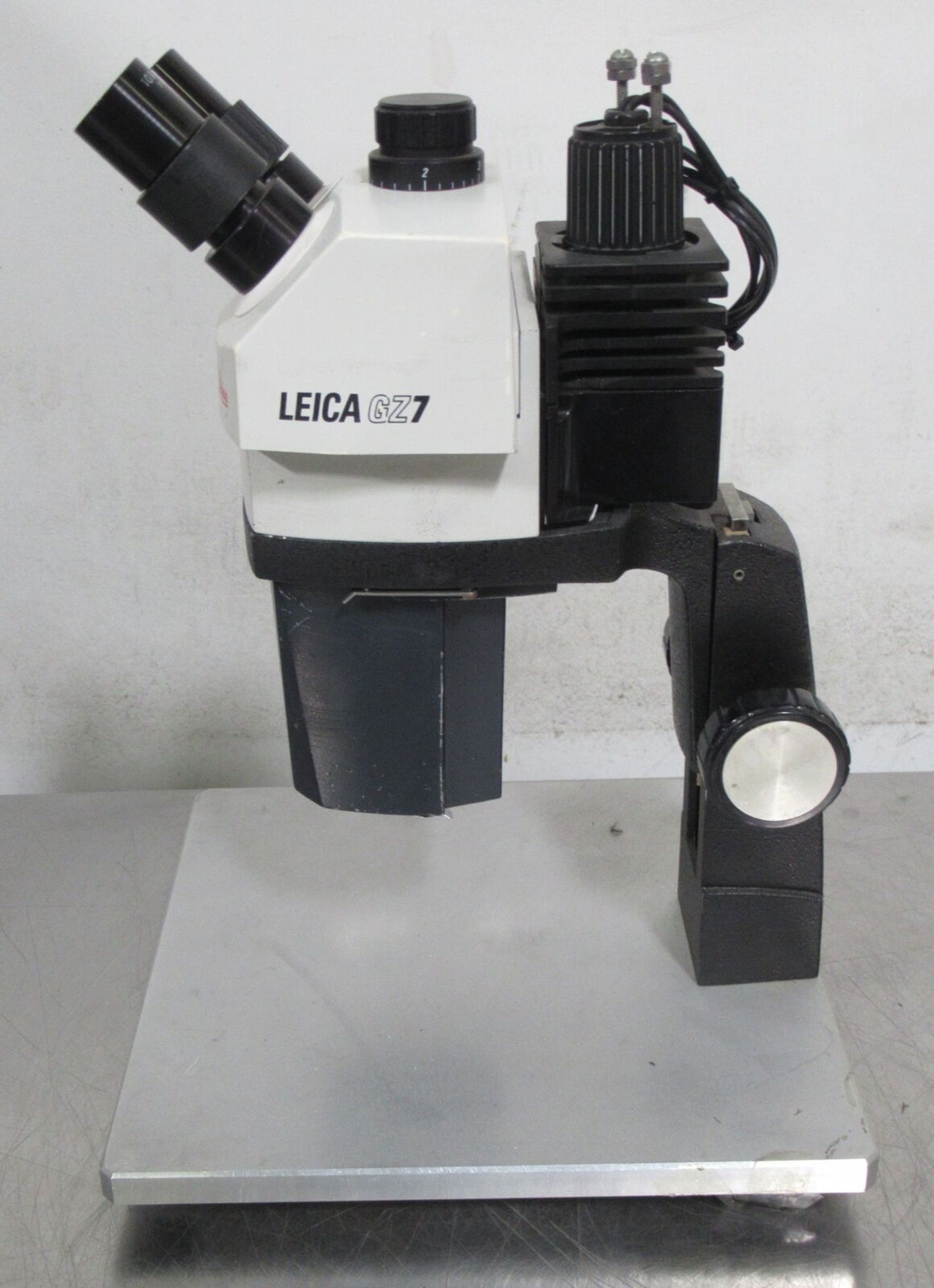 Leica GZ7 Stereo Zoom Microscope w/ Stand, 10X WF Eyepieces, Illuminator - Gilroy - Image 6 of 6
