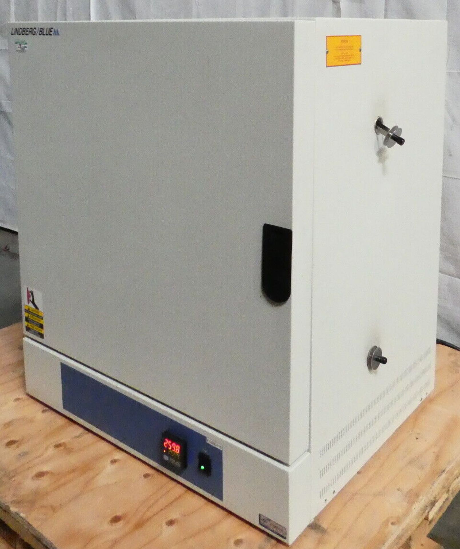 Lindberg Blue M MO1490A-1 Mechanical Oven 40ºc-260ºc - Gilroy - Image 2 of 9