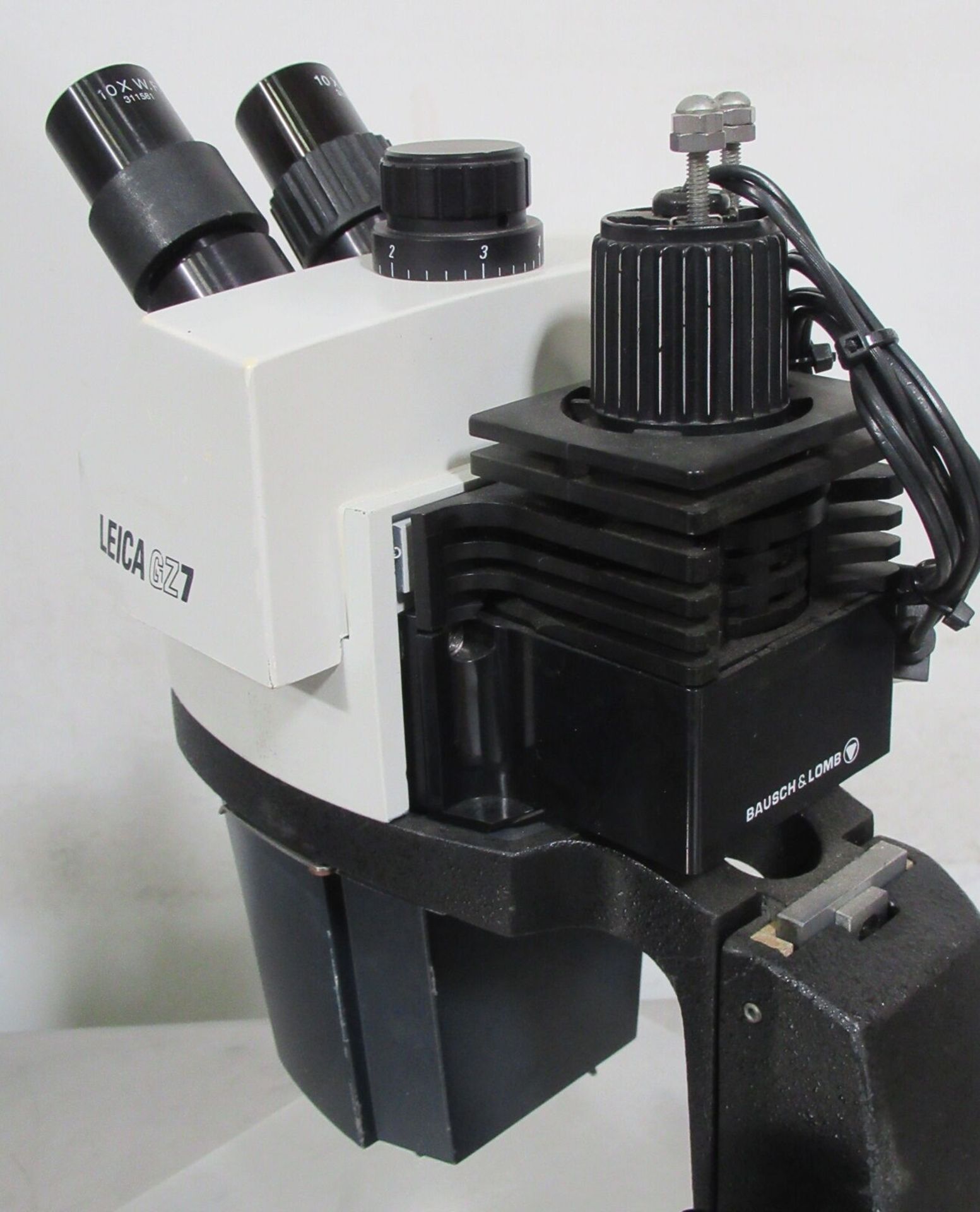 Leica GZ7 Stereo Zoom Microscope w/ Stand, 10X WF Eyepieces, Illuminator - Gilroy - Image 5 of 6