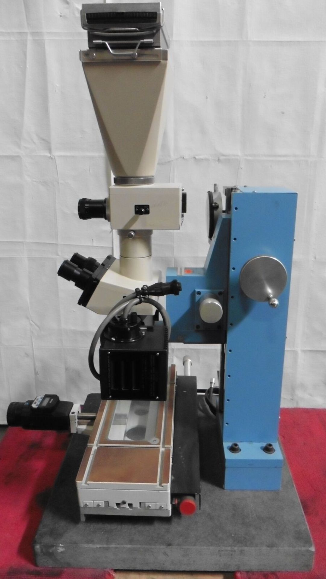 McBain Instruments Upright Trinocular Microscope, Eyepieces & Objectives - Gilroy - Image 8 of 11