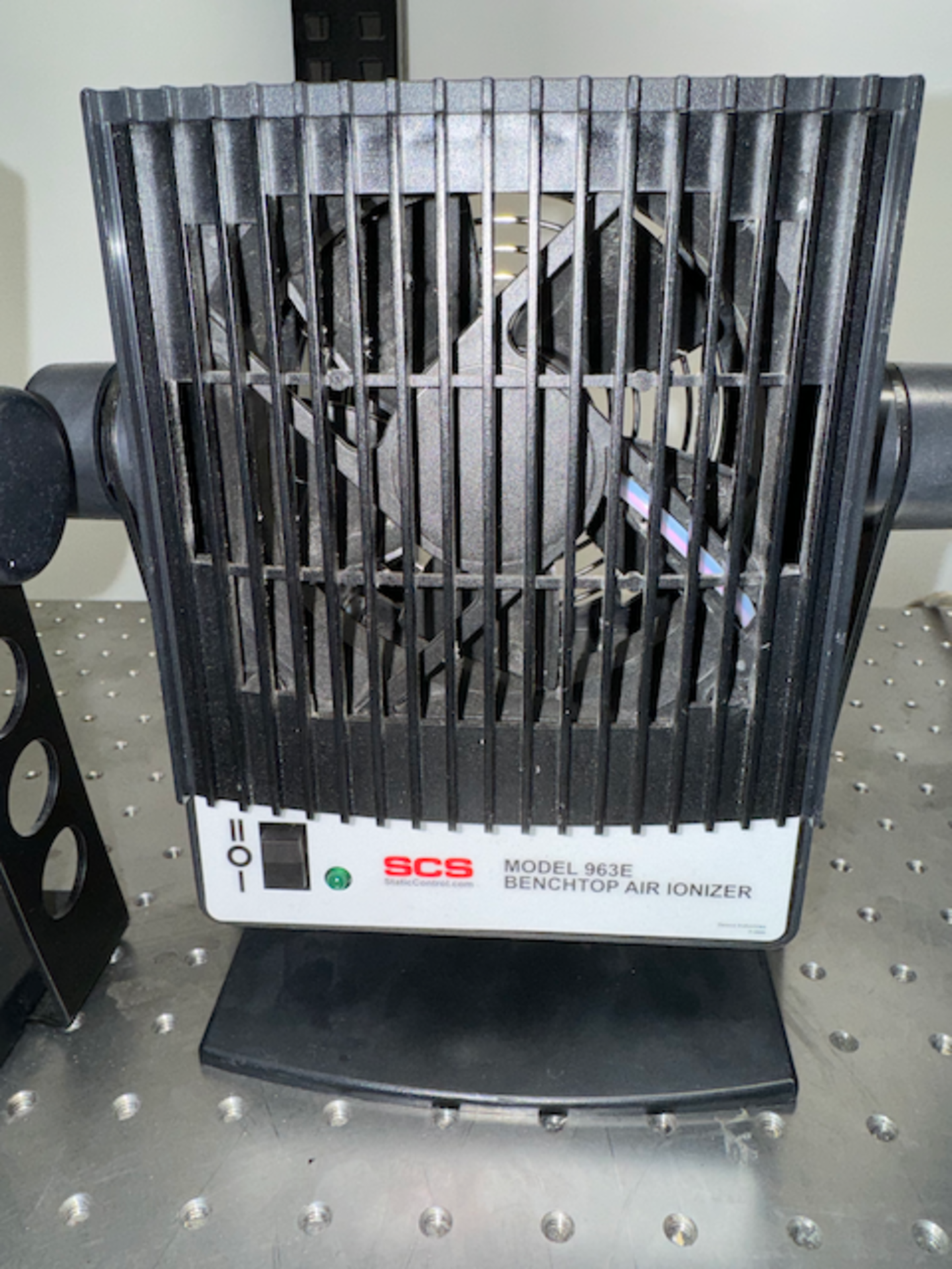 SCS LOT: QTY-2 SCS MODEL 93E BENCHTOP AIR IONIZER - Image 3 of 4