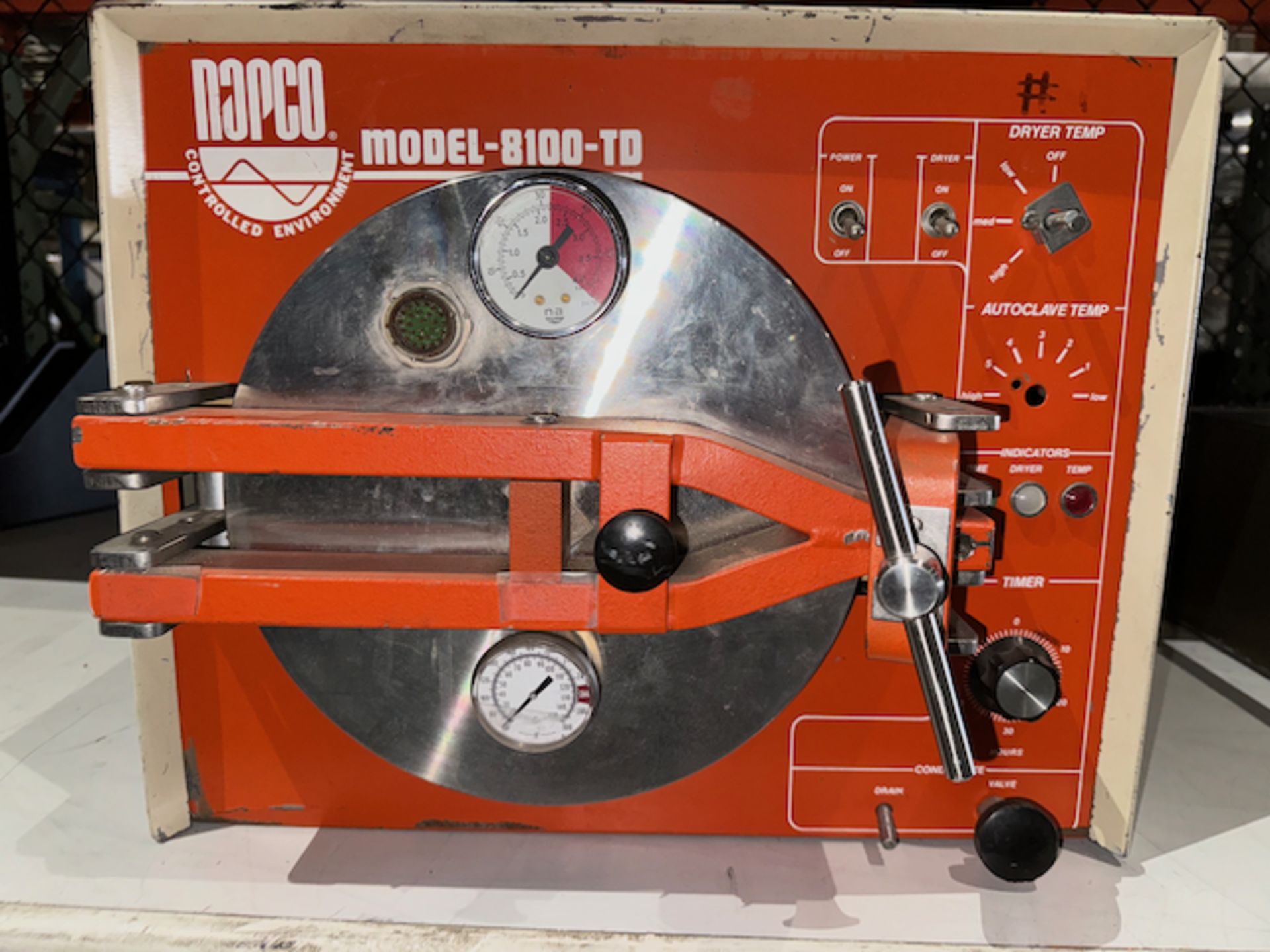 NAPCO MODEL-8100-TD BENCHTOP AUTOCLAVE - Image 2 of 5