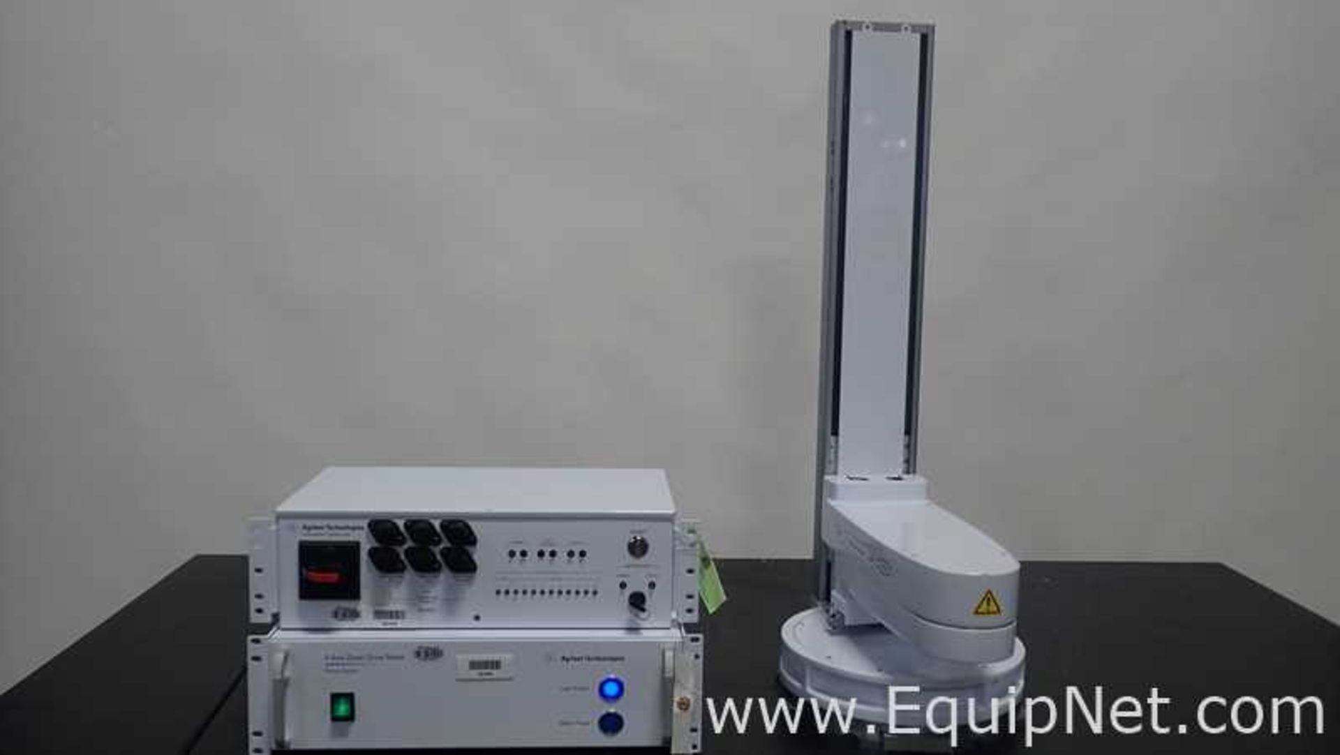 Agilent Technologies 23083-212 4 Axis Direct Drive Robot - Image 3 of 4