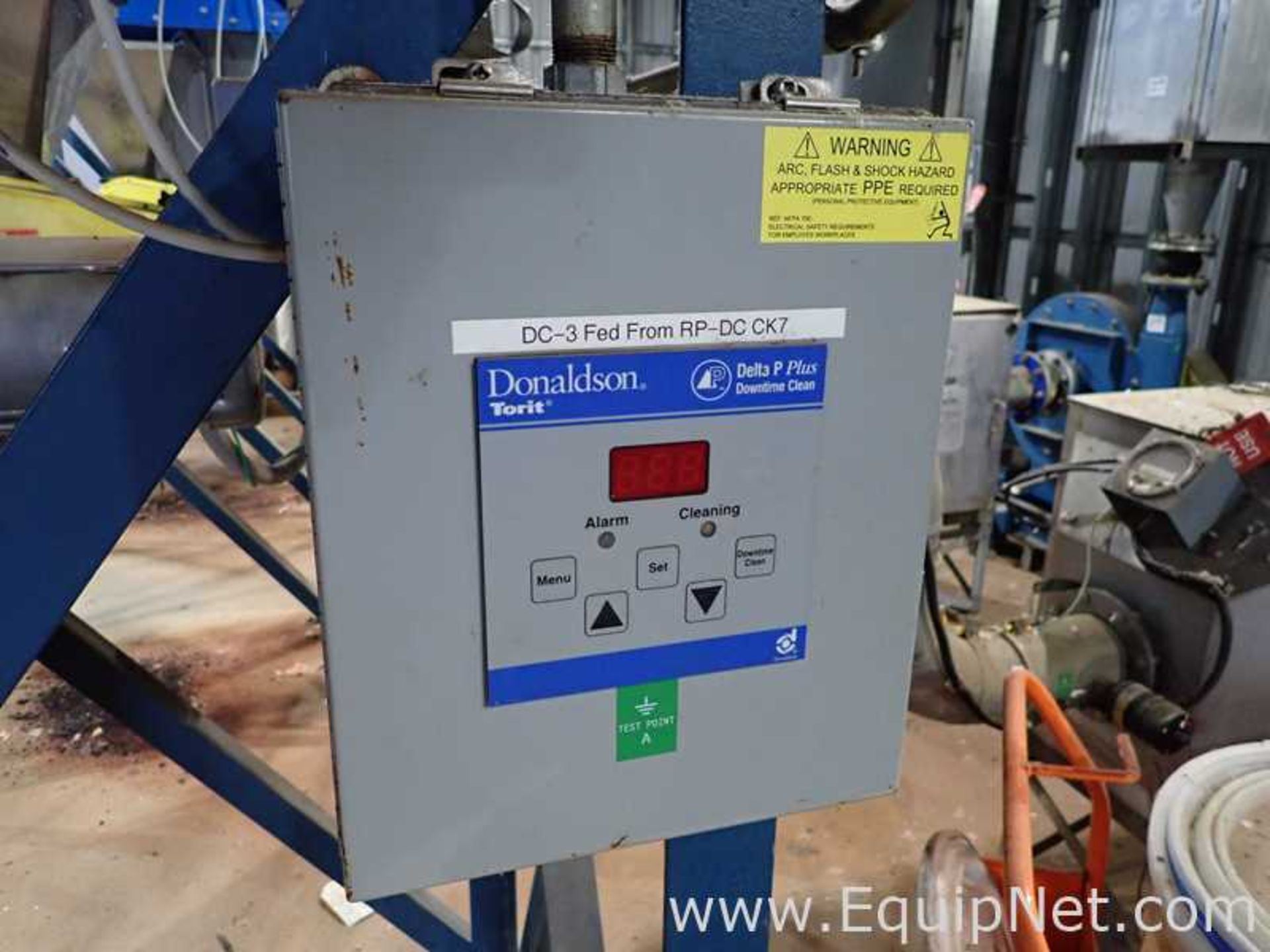 Donaldson Torit DFT 2-4 Dust Collector System - Image 6 of 11