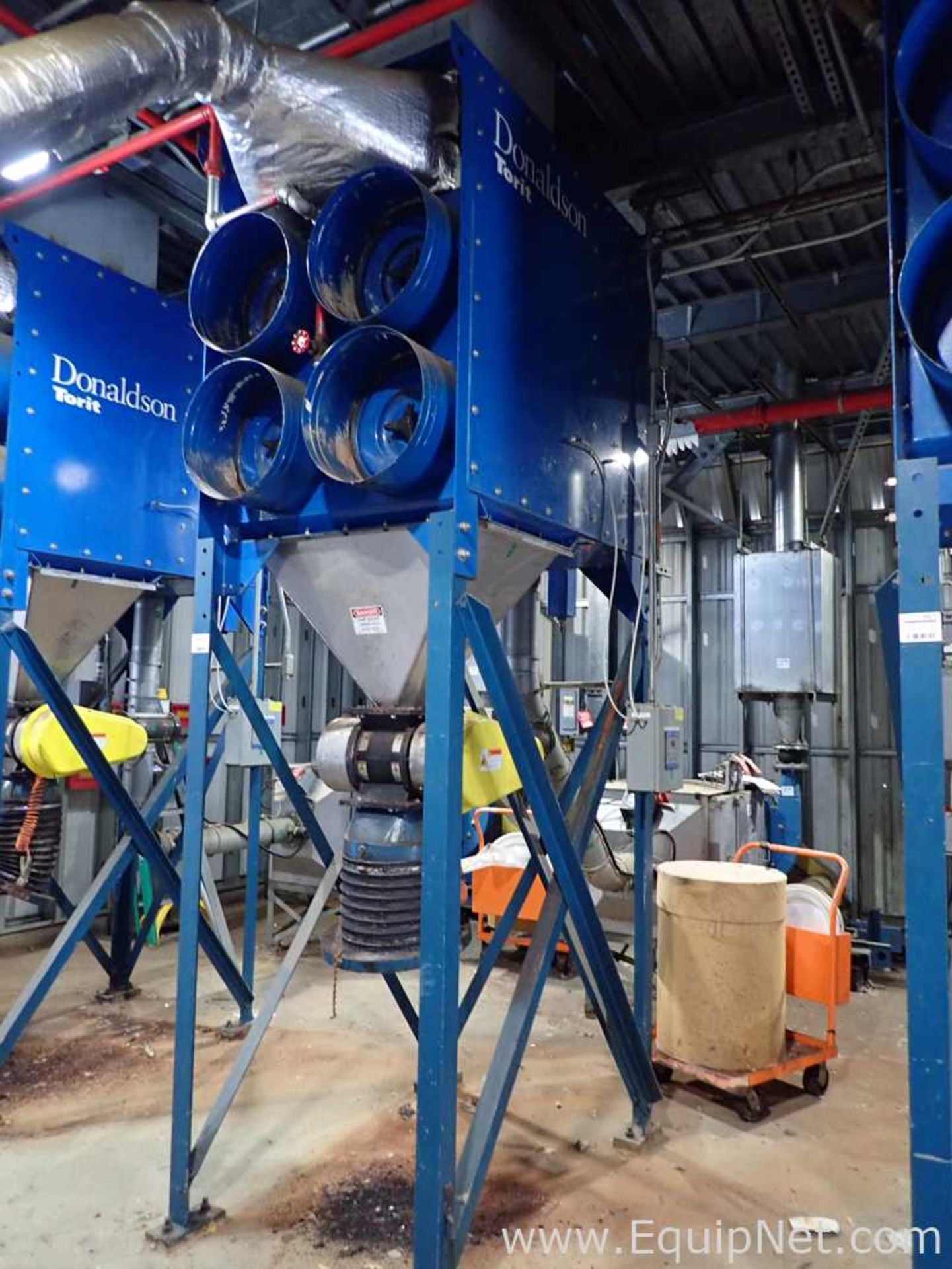 Donaldson Torit DFT 2-4 Dust Collector System