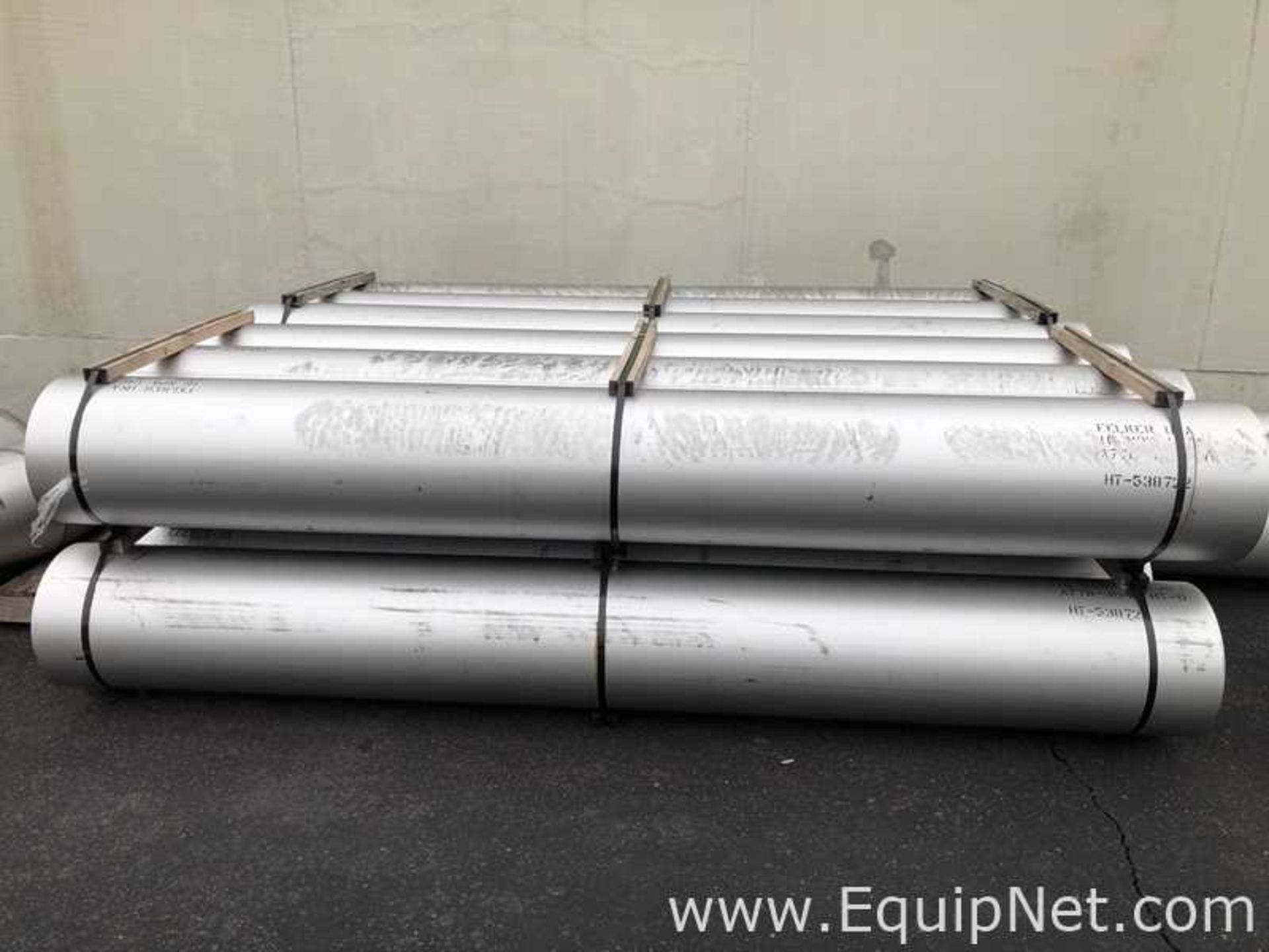Lot Of Approx 15 Stainless Steel 304L Piping 16in diam X 150in Length Sections And Semi Elbows - Image 6 of 12