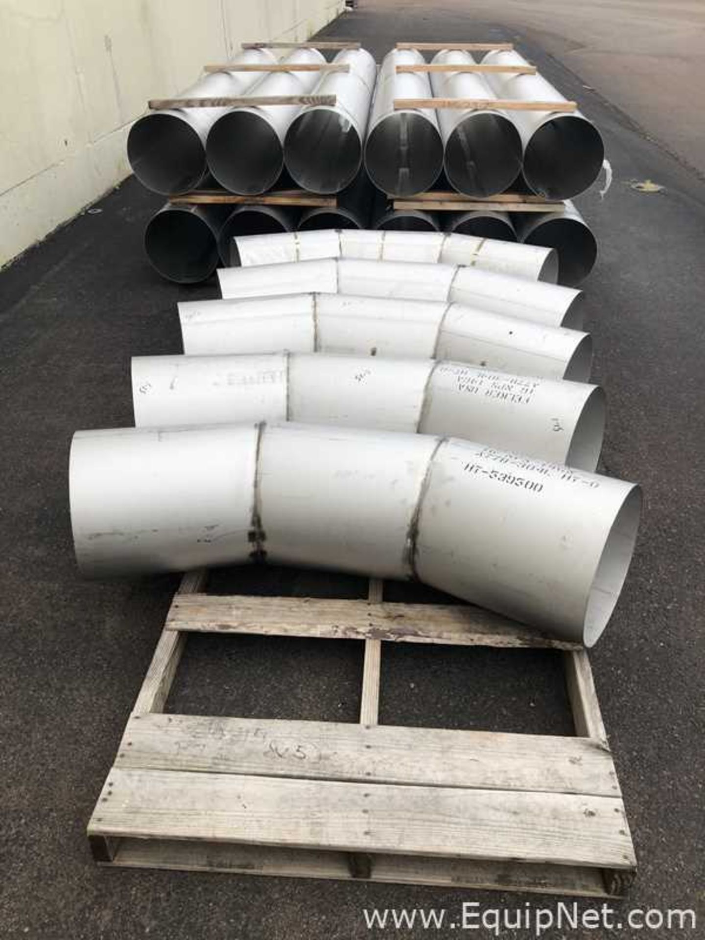 Lot Of Approx 15 Stainless Steel 304L Piping 16in diam X 150in Length Sections And Semi Elbows - Image 12 of 12