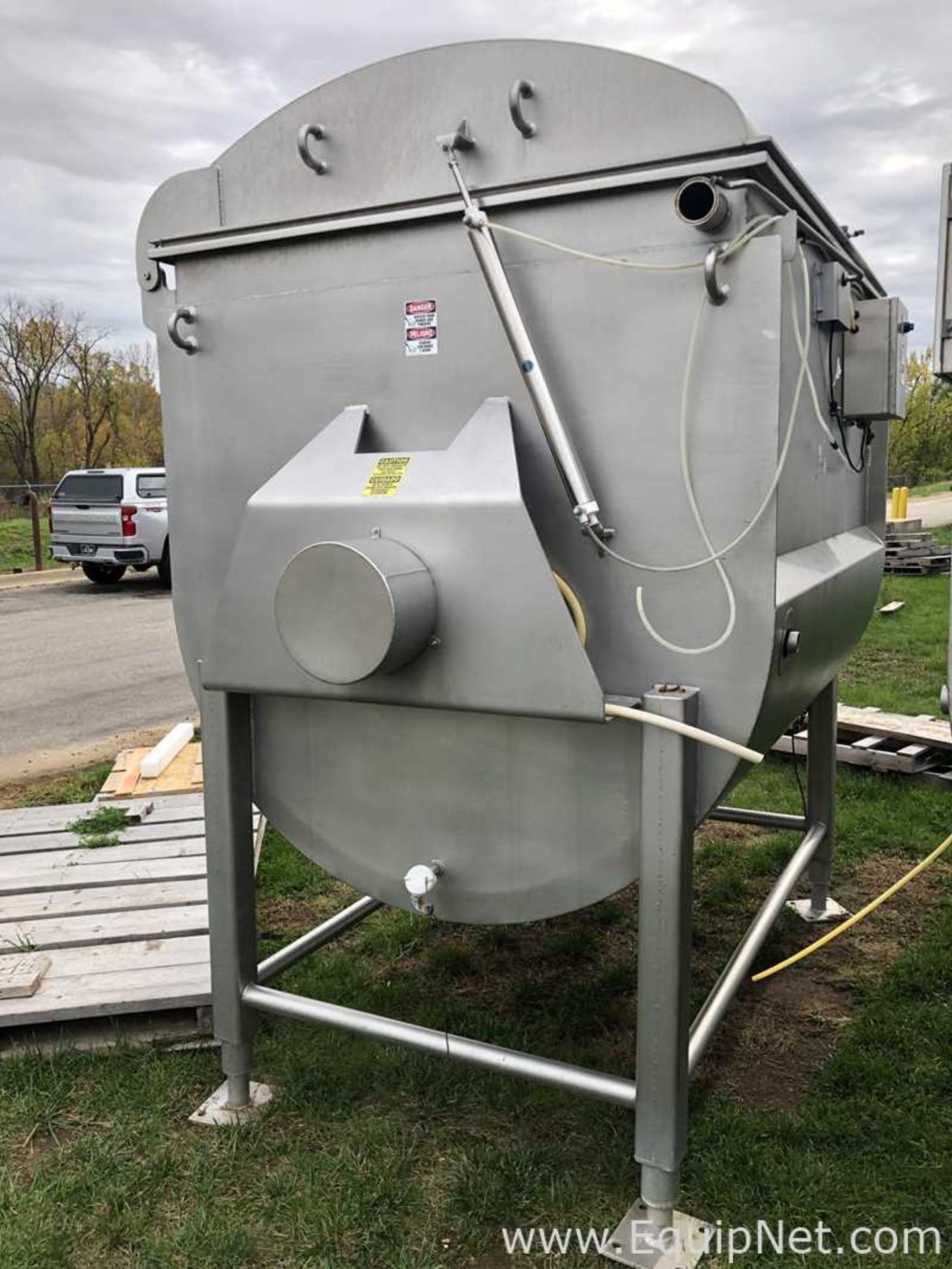 APV 120 CU. FT. Sanitary Stainless Steel Jacketed Ribbon Blender With Scrapers - Image 5 of 24