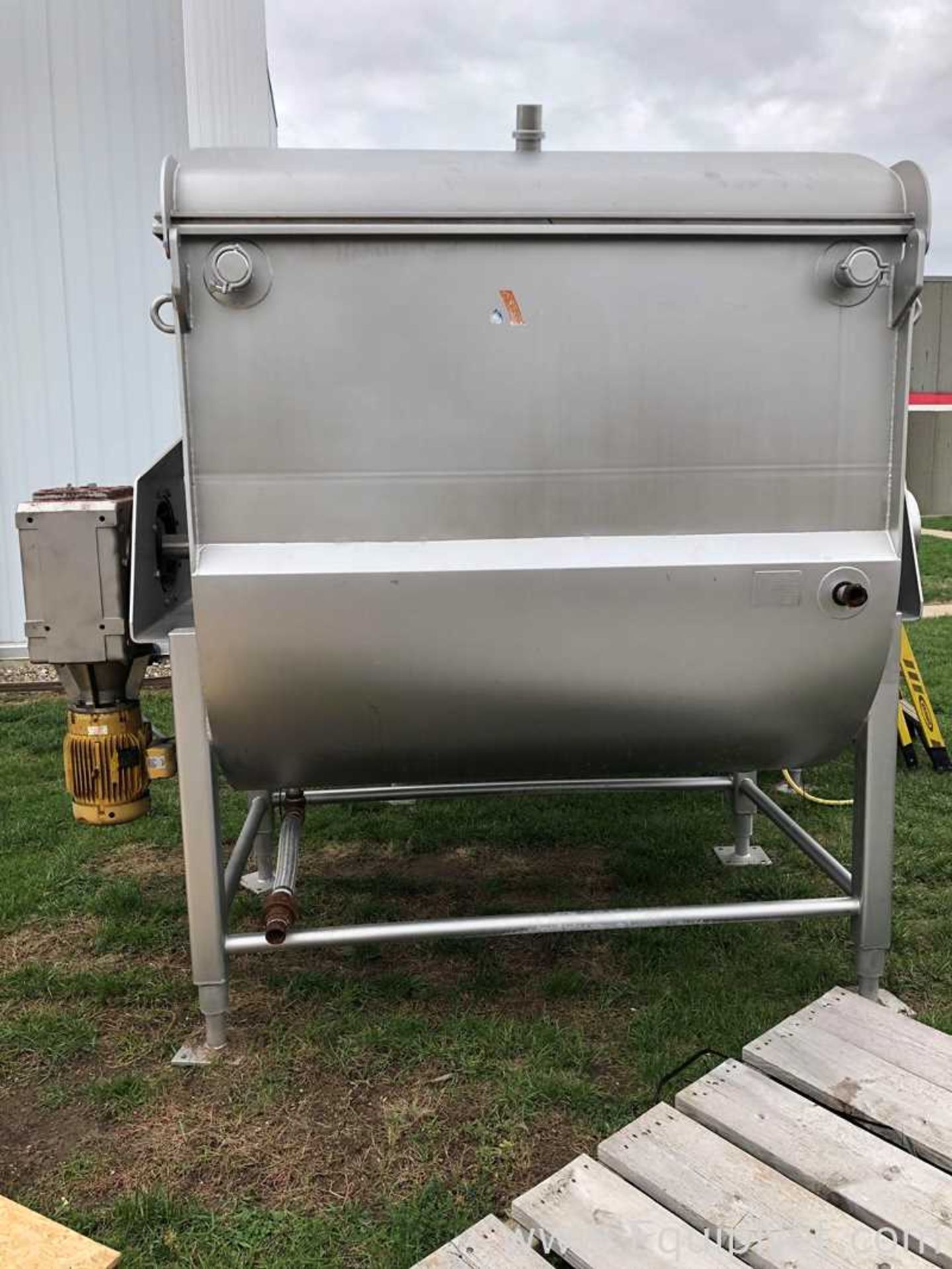 APV 120 CU. FT. Sanitary Stainless Steel Jacketed Ribbon Blender With Scrapers - Image 6 of 24