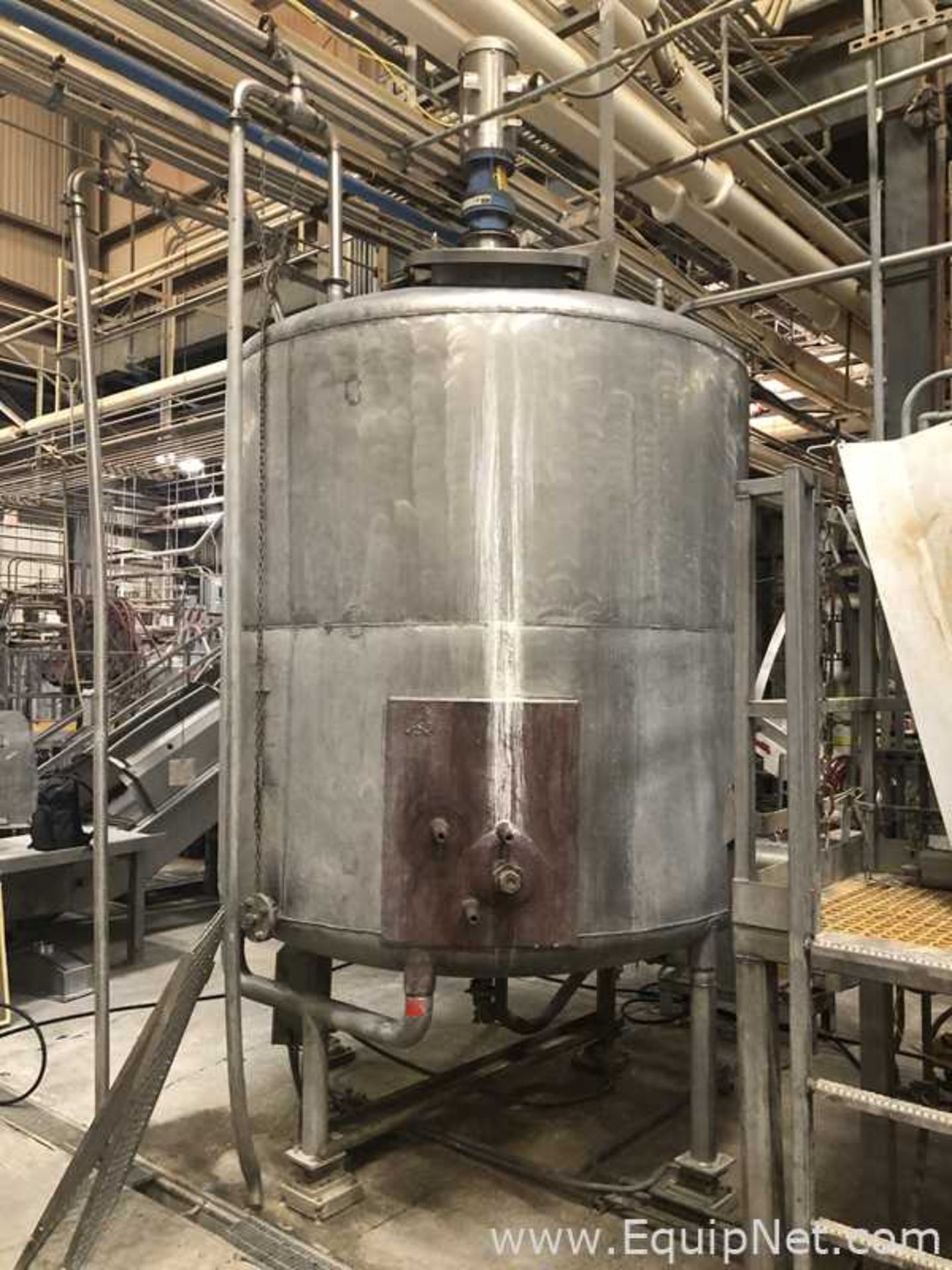 Stainless Steel 1000 Gallons Tank - Image 2 of 6