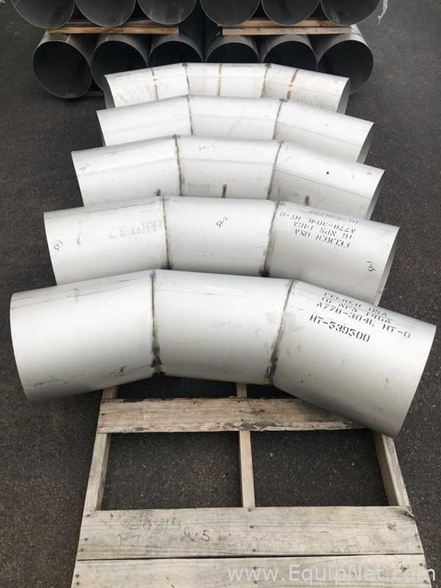 Lot Of Approx 15 Stainless Steel 304L Piping 16in diam X 150in Length Sections And Semi Elbows - Image 11 of 12