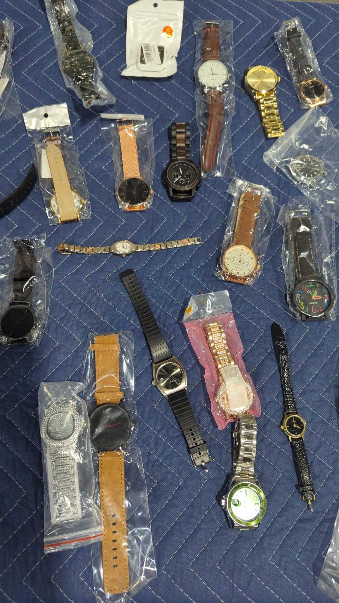 Misc watches - Image 3 of 9