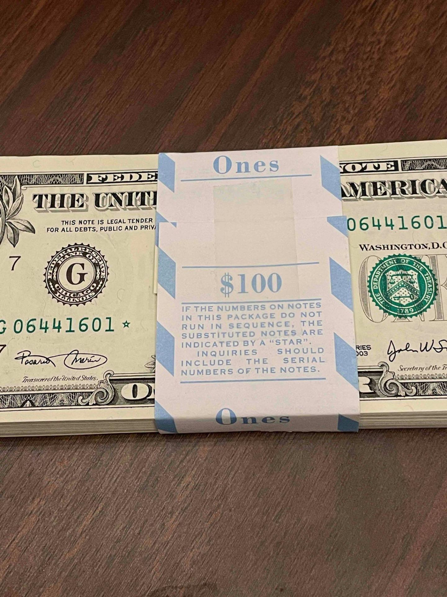 100 $1 Consecutive Star Notes - Image 2 of 7