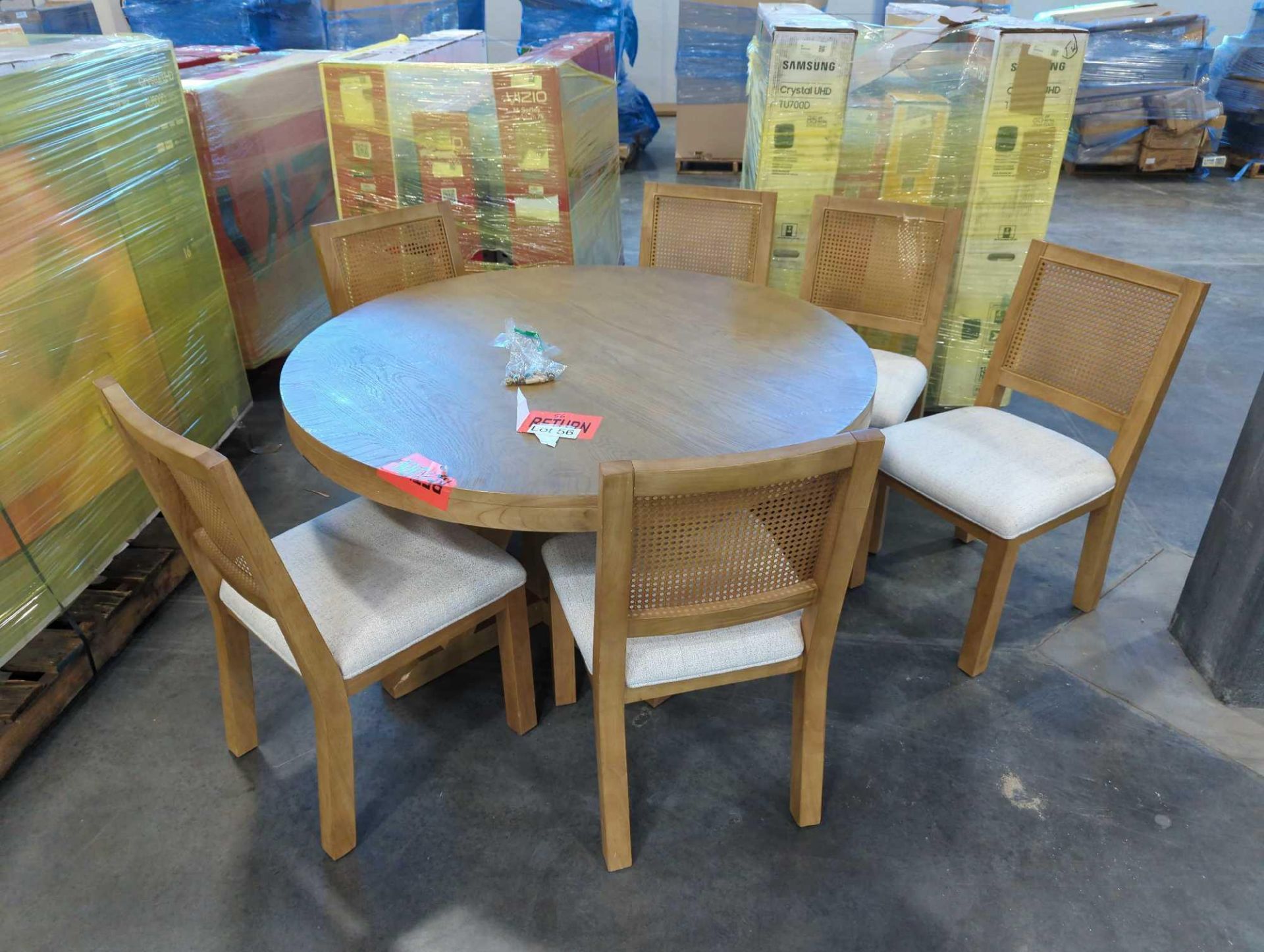 table and chairs