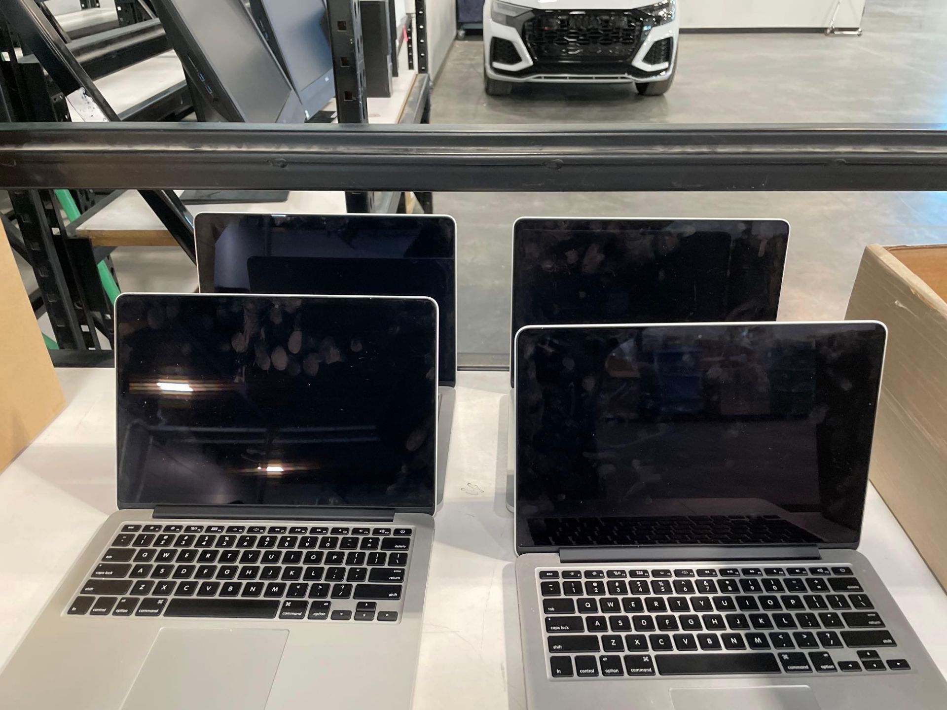 4 Apple Macbook Laptops (used/refurbished) - Image 2 of 5