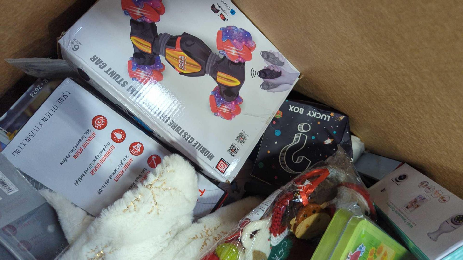 Misc Lot - Image 8 of 16