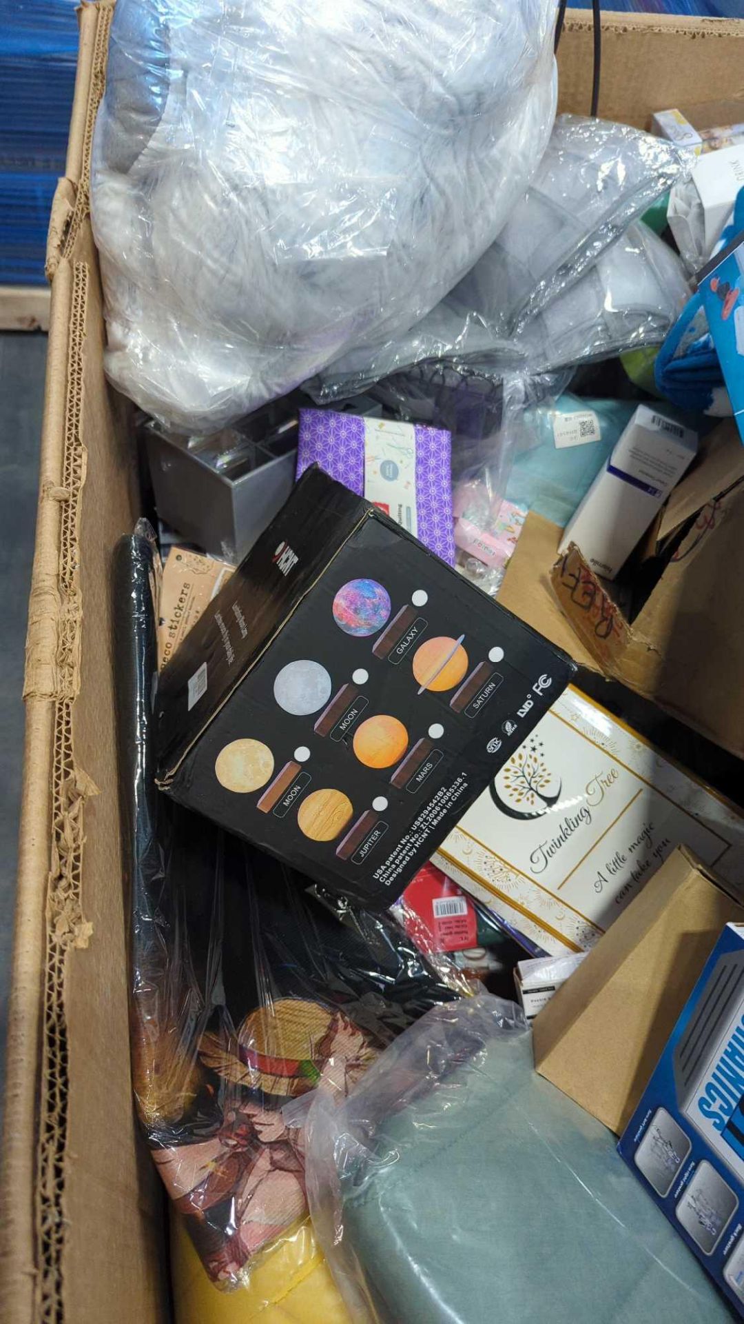 Misc Lot - Image 5 of 16