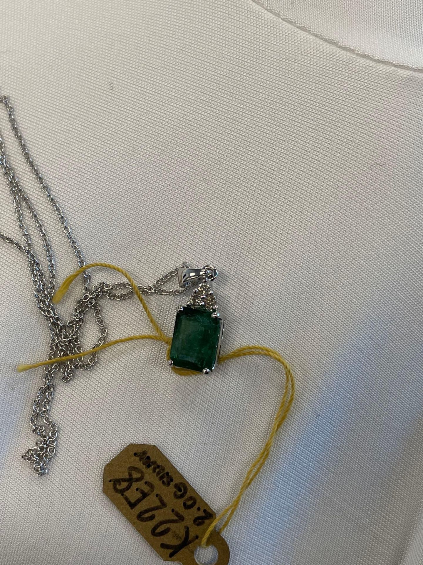 Jewelry; Emerald Beryl 1 ctw earrings & Emerald Beryl 1.63 ctw Necklace - Image 6 of 7