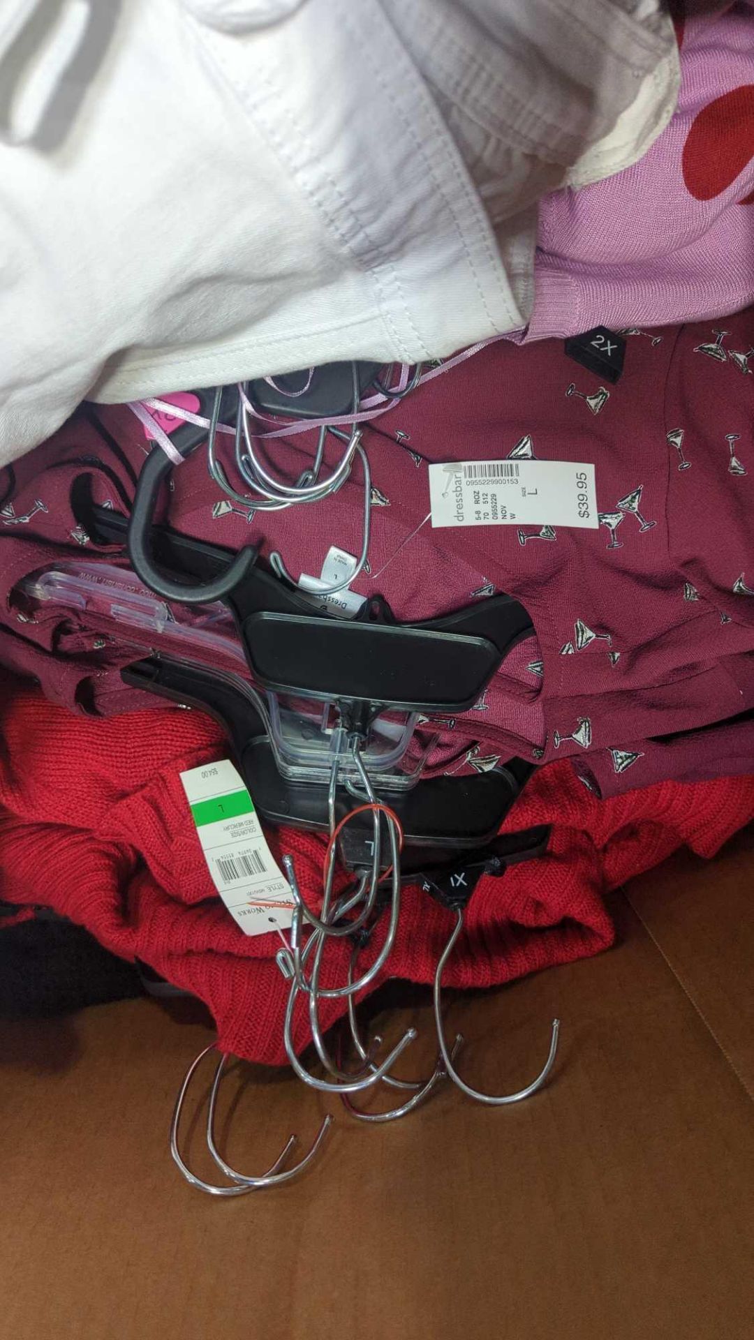 Clothing - Image 8 of 13