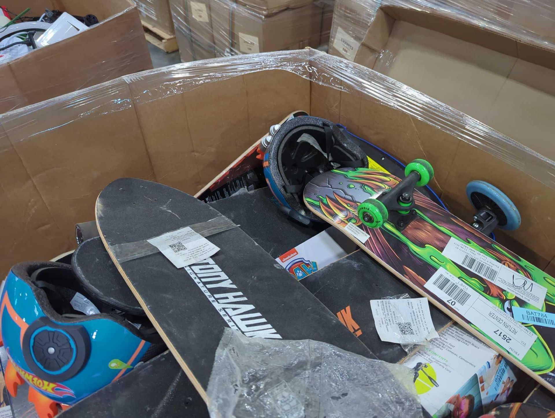 GL- Skateboards/Scooters, helmets (used, customer returns) - Image 6 of 7