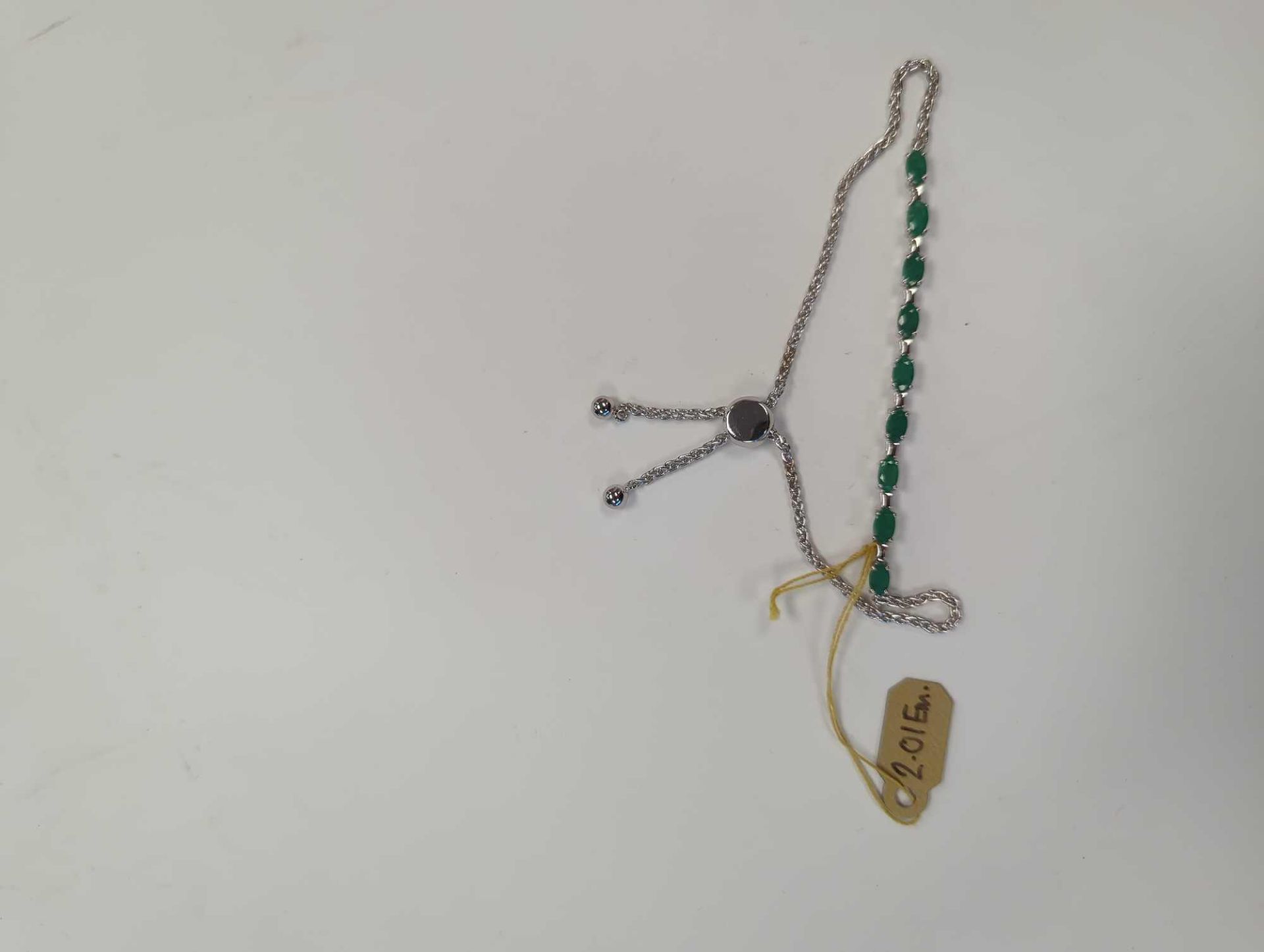 Jewelry; Emerald Beryl oval 2.01ctw bracelet