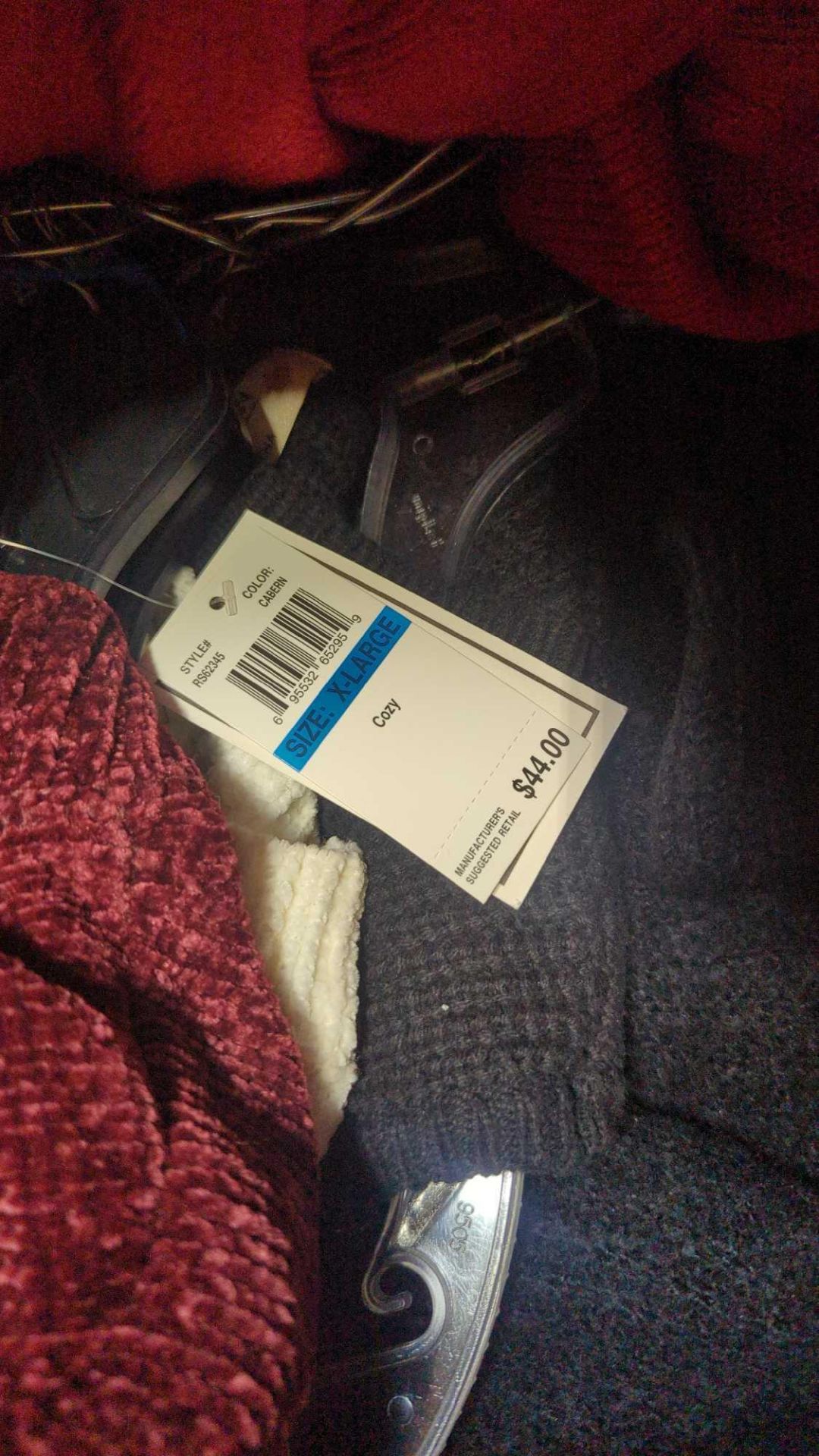 Clothing - Image 10 of 13