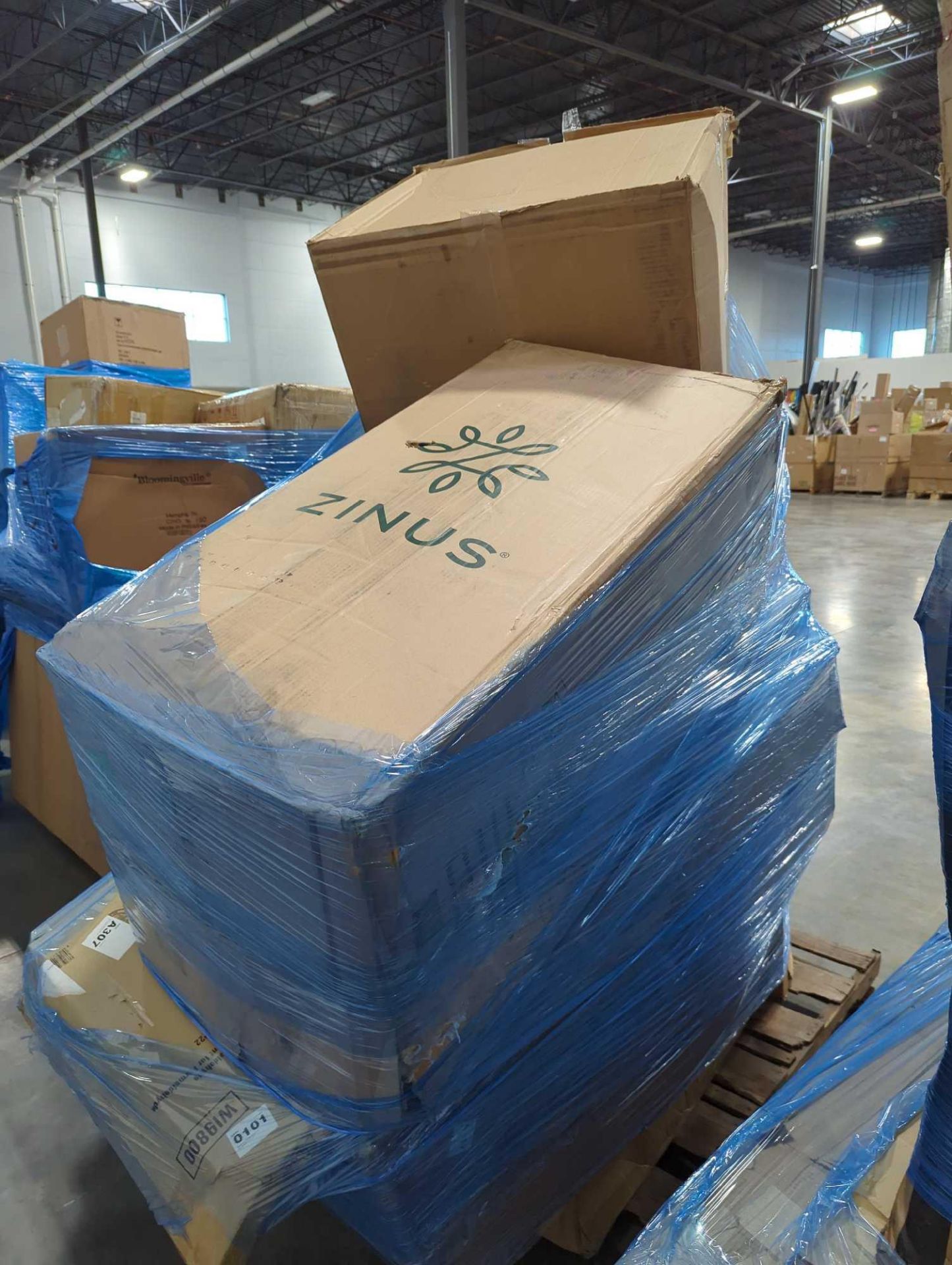 Miscellaneous Furniture - Image 10 of 13