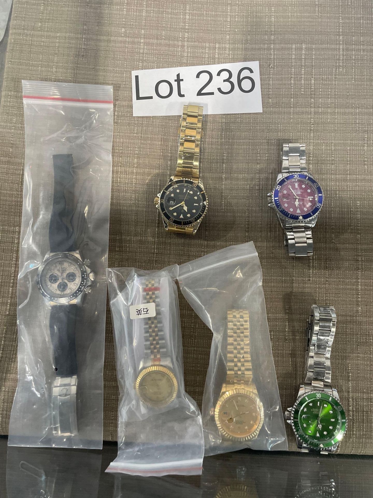 6 Replica Rolex watches ( not real)