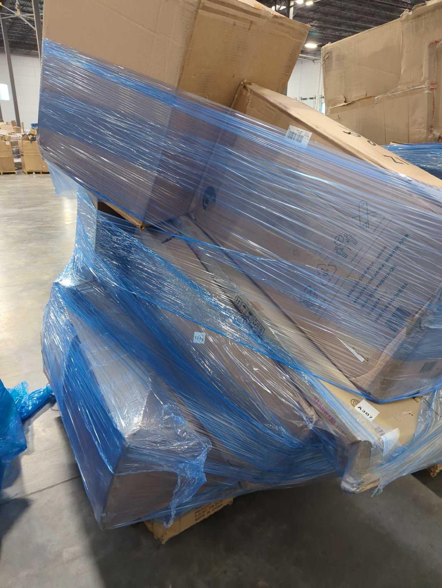 Miscellaneous Furniture - Image 4 of 13