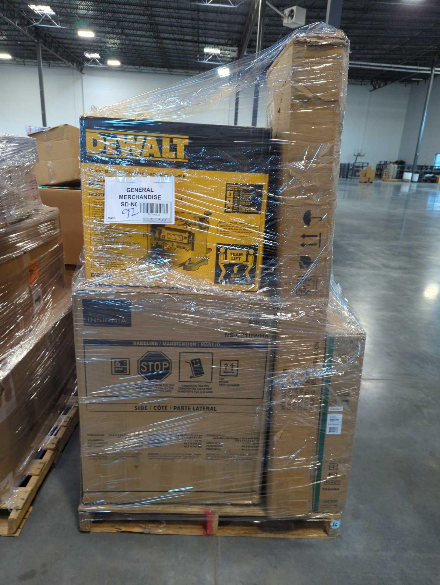 pallet DeWalt portable thickness planer insignia TV Toshiba TVs multiple and more - Image 5 of 5