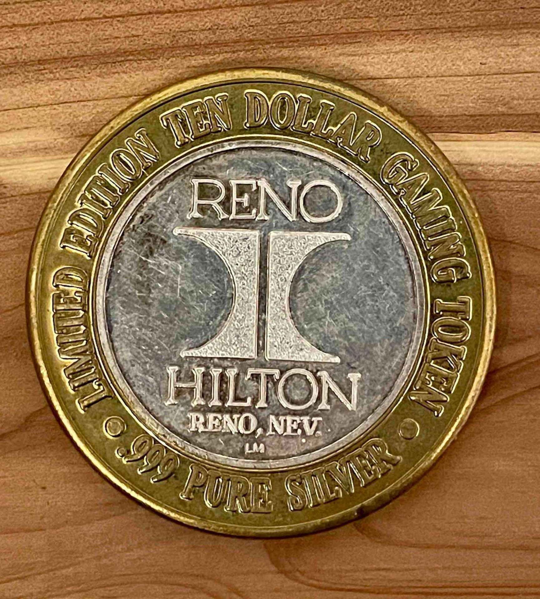 2 Vintage Silver Limted Edition Ten Dollar Gaming Tokens: Reno Hilton, Flamingo Hilton - Image 4 of 5