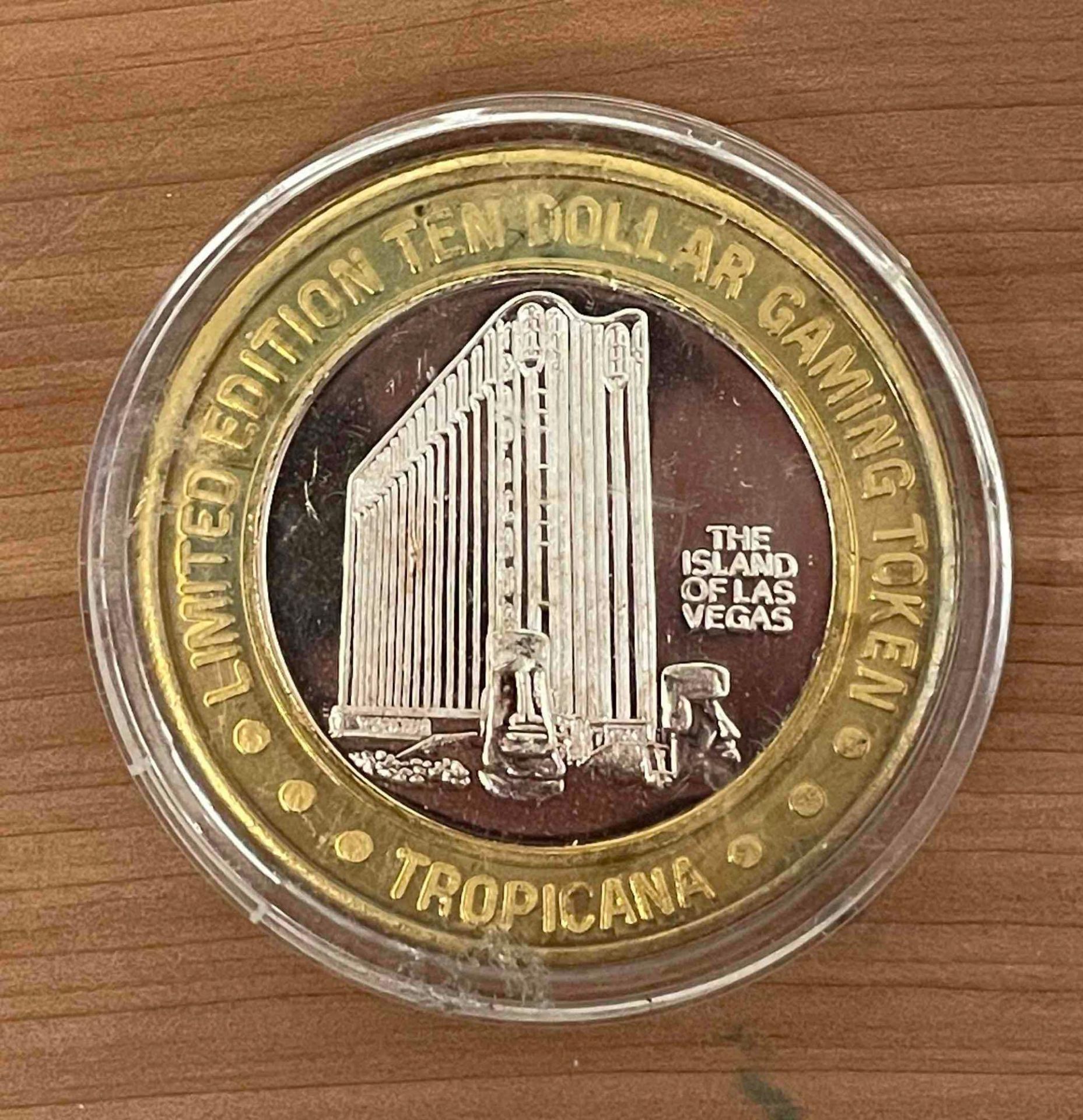 3 Vintage Silver Limted Edition Ten Dollar Gaming Tokens: Tropicana, Silverton, Comstock - Image 7 of 7