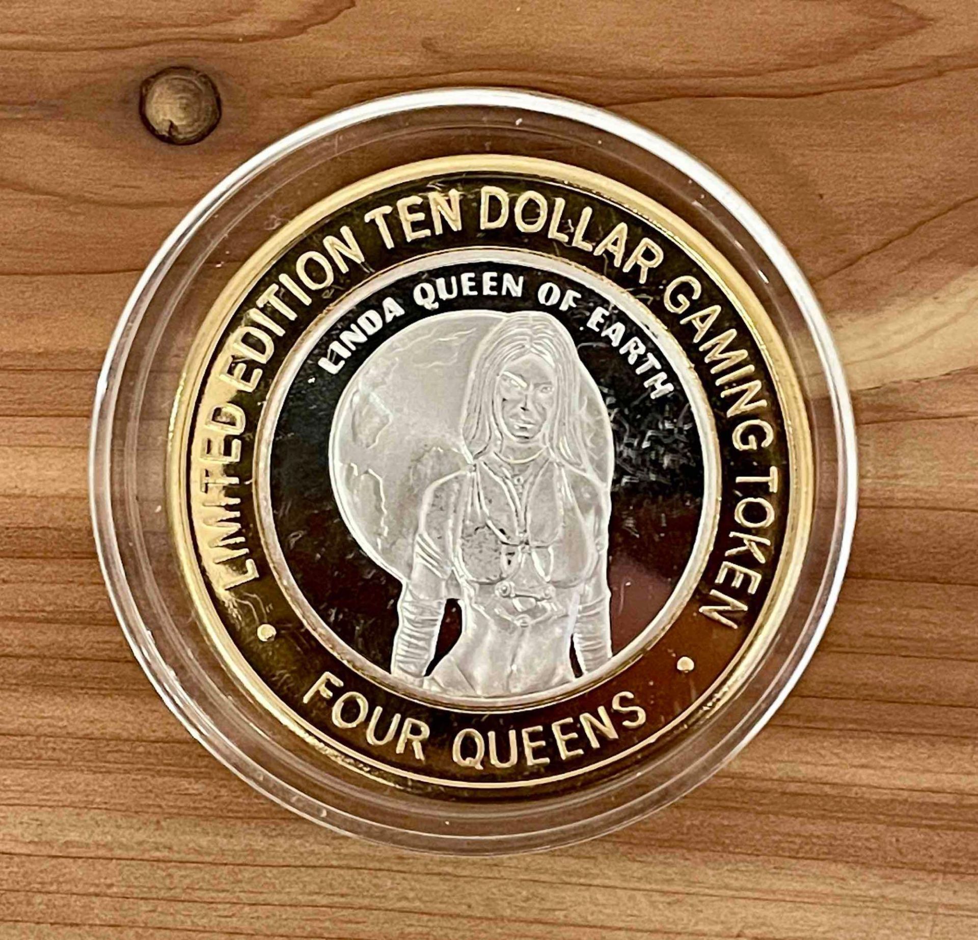 3 Vintage Silver Limted Edition Ten Dollar Gaming Tokens: 4 Queens, Players Island, New York New Yor - Image 5 of 7