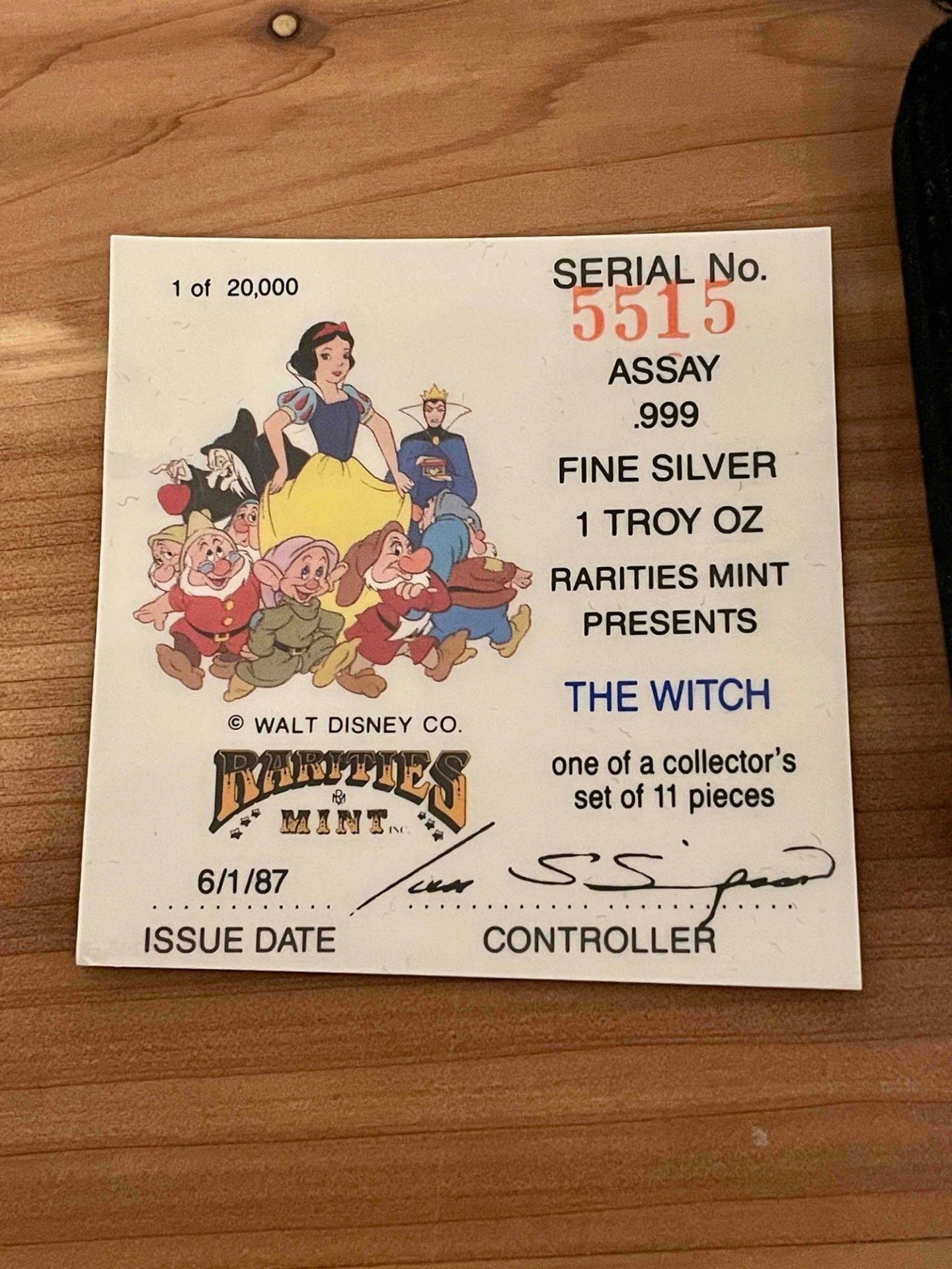 1987 Rarities Mint Disney 50th Snow White series The Witch 1oz Silver in case w/coa - Image 2 of 4