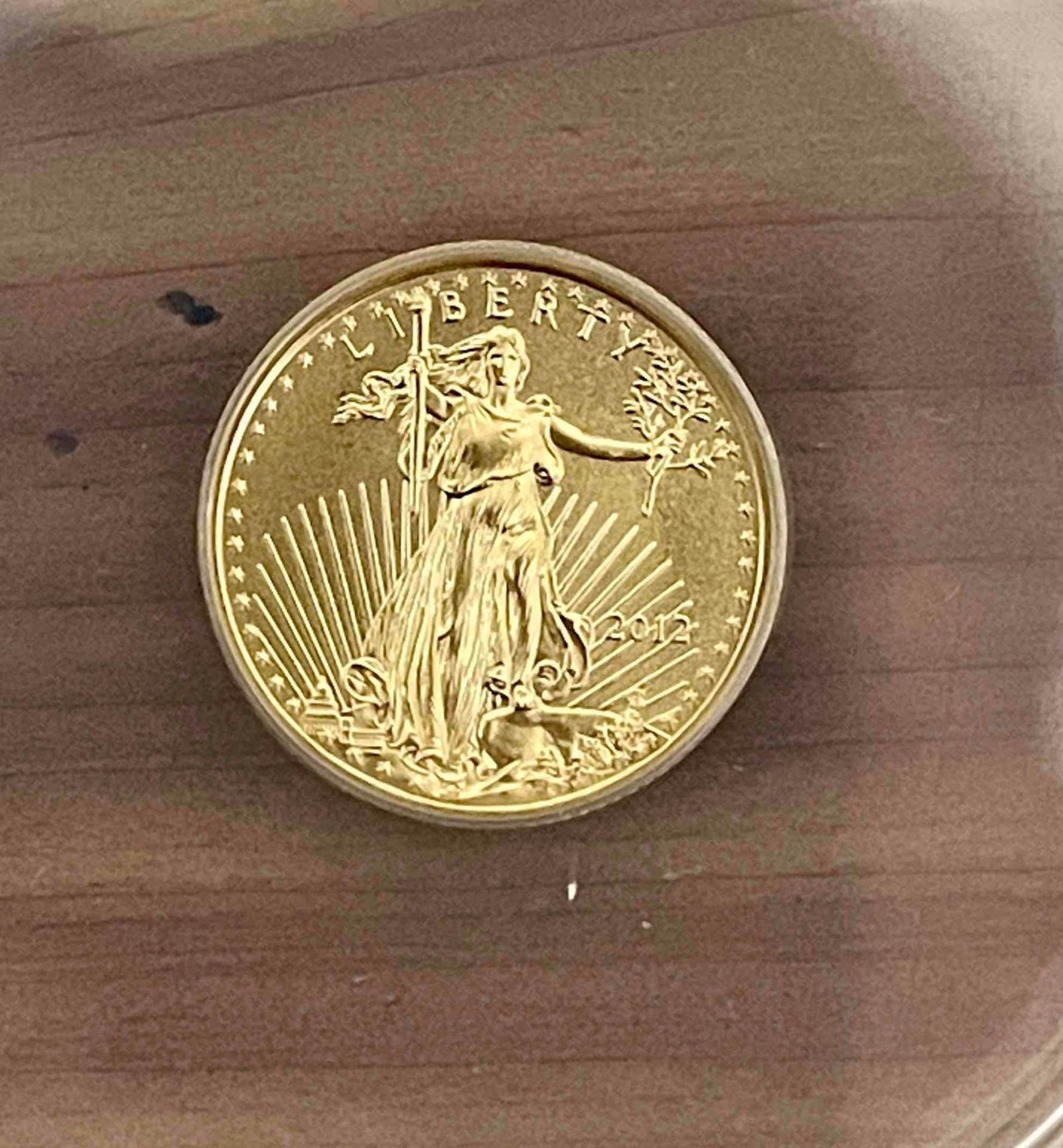 2012 $5 Gold Eagle First Strike MS70 First Day of Issue - Image 3 of 8