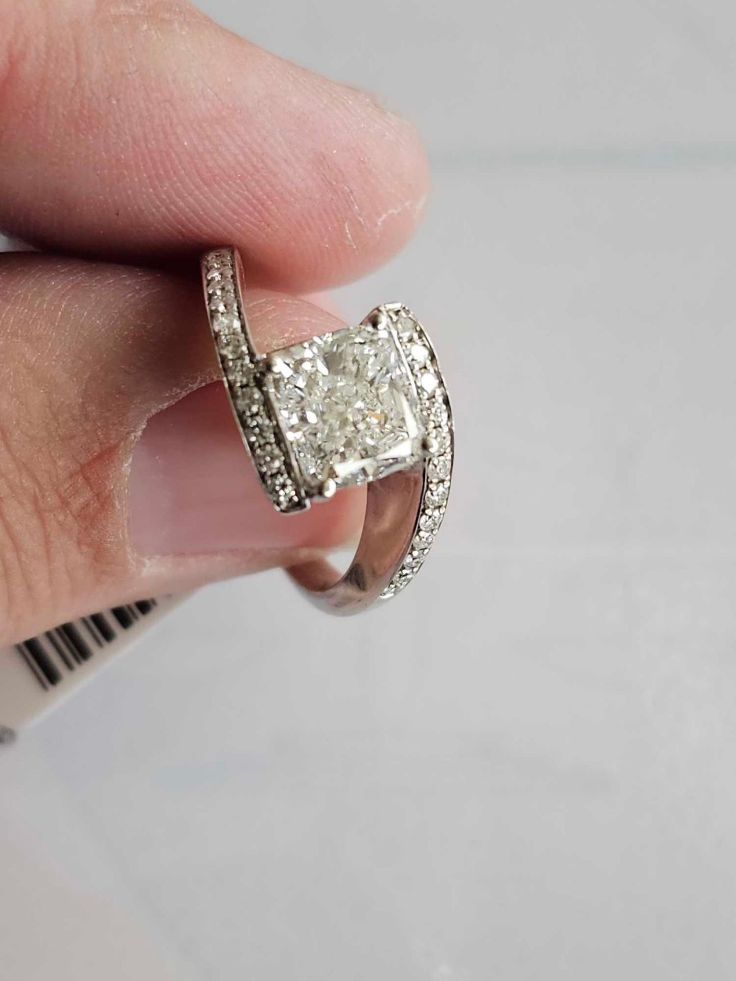 2 CT Diamond Ring (diamond is really nice) - Image 2 of 19