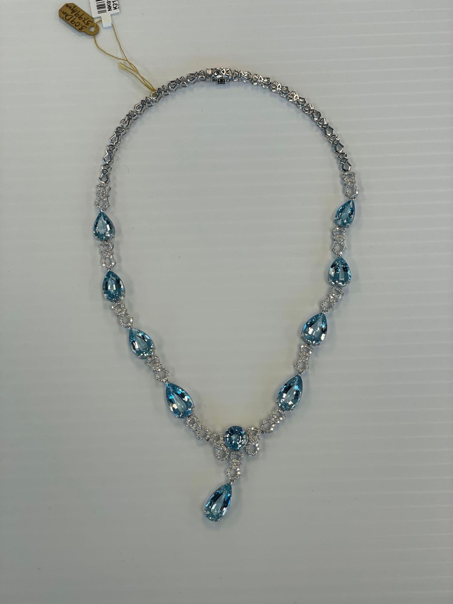14kt white gold 37.99 ctw aquamarine beryl and 3.09 ctw diamond necklace