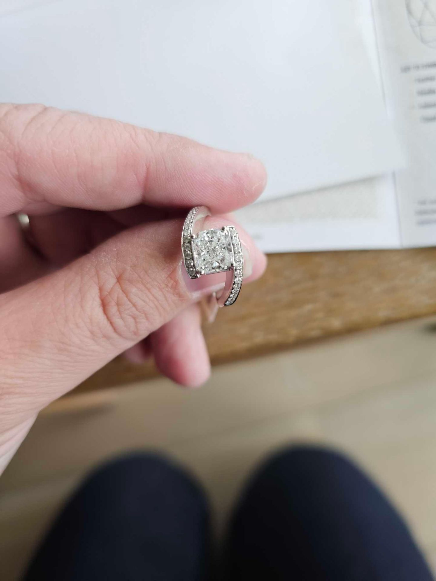 2 CT Diamond Ring (diamond is really nice) - Image 4 of 19