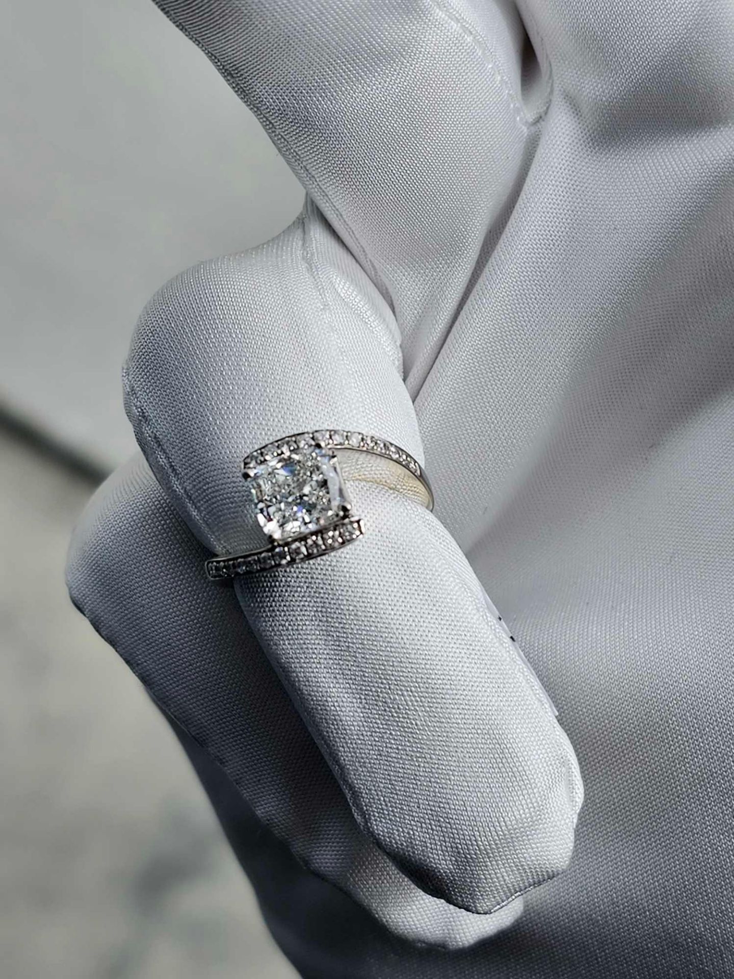 2 CT Diamond Ring (diamond is really nice) - Image 18 of 19
