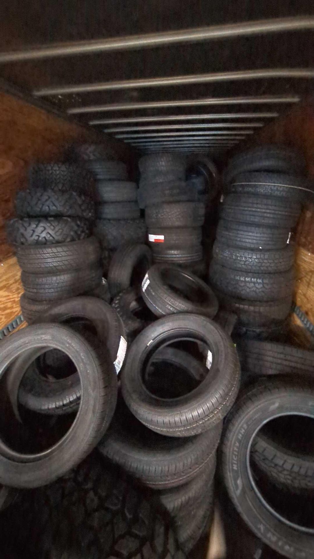 Semi of Tires, approx 650 tires - Image 12 of 13