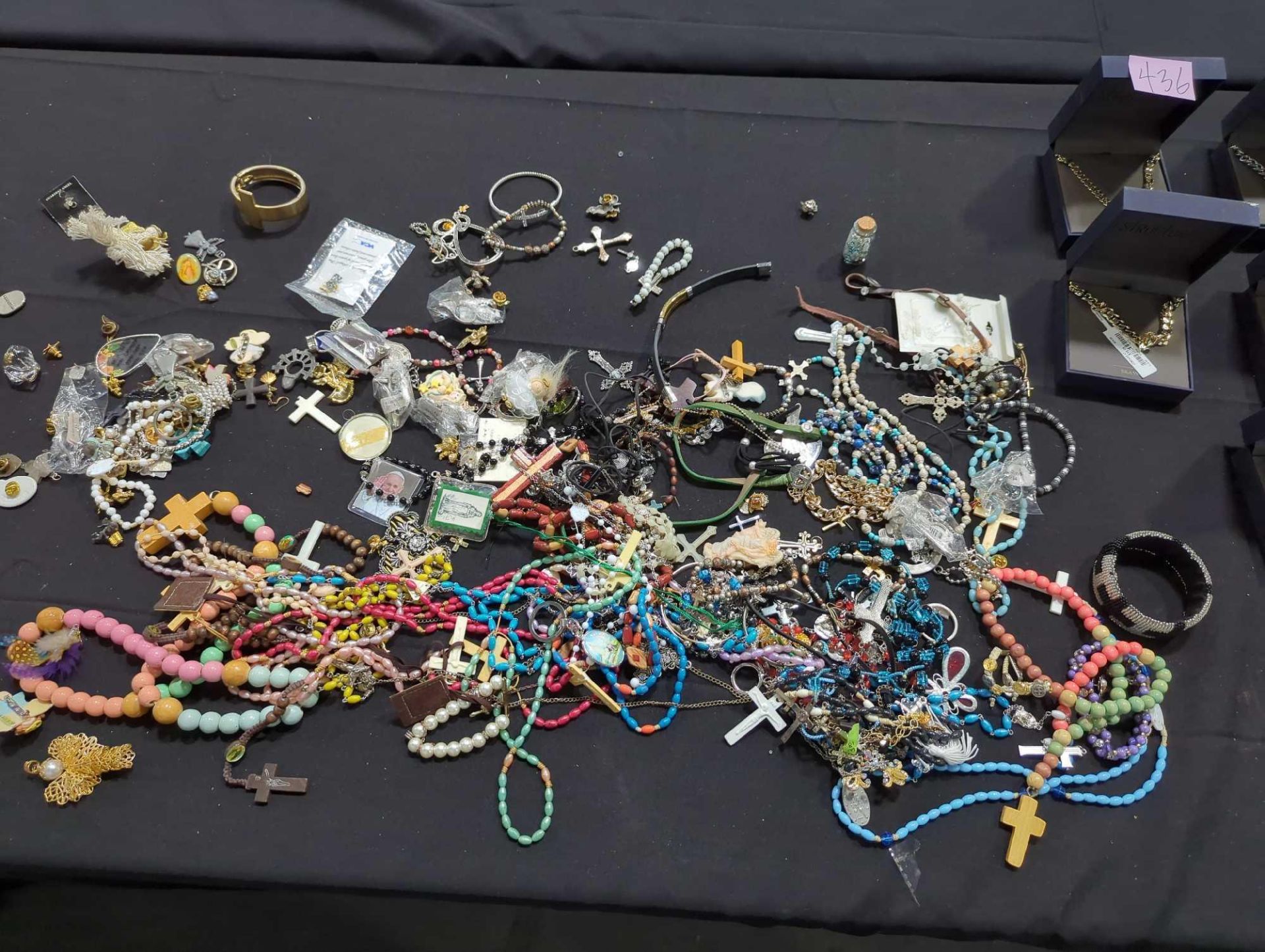 Misc Bracelets, necklakce, jewelry - Image 4 of 7