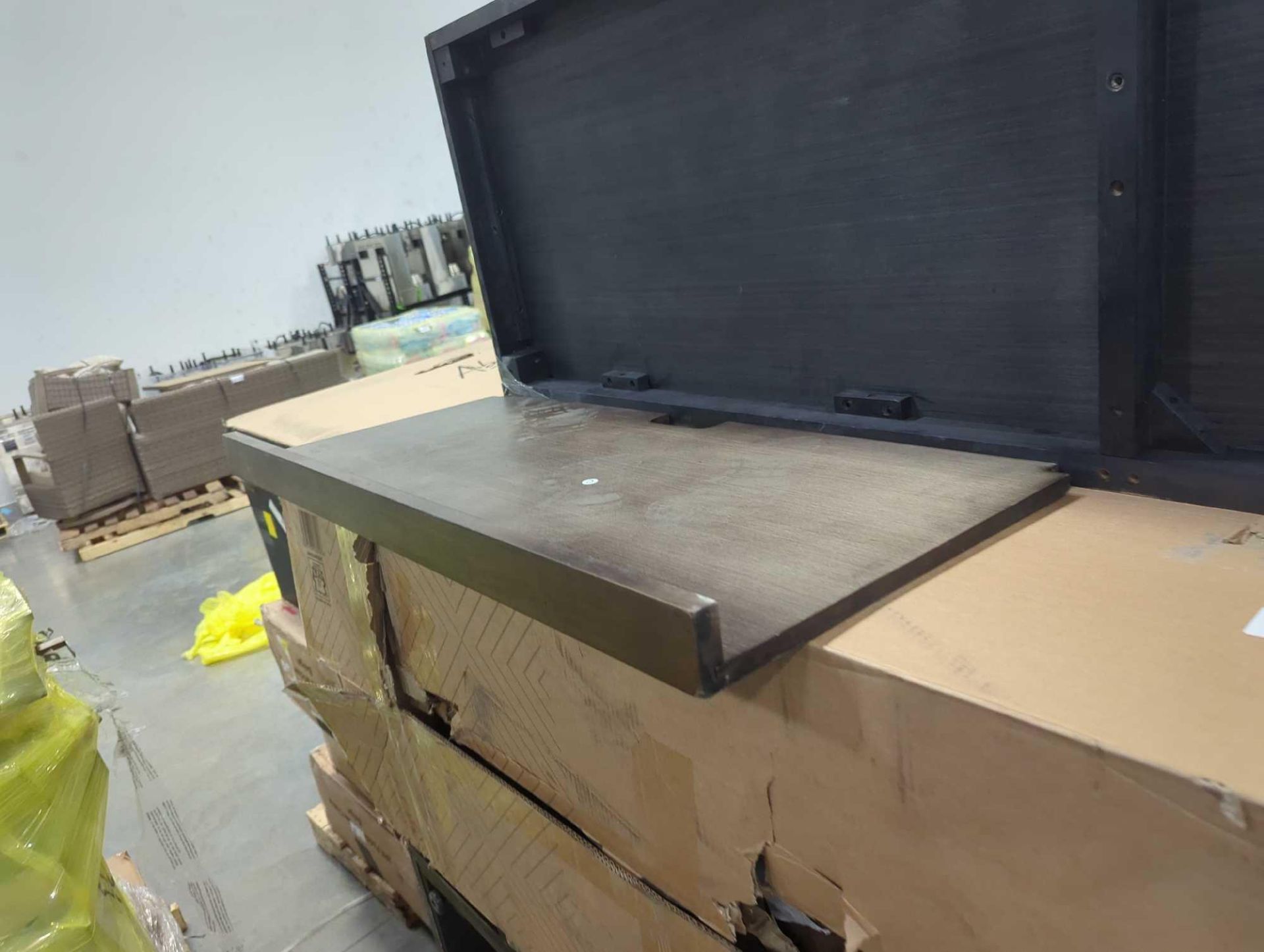 pallet propane gas outdoor kitchen TV console and other consoles - Image 6 of 10