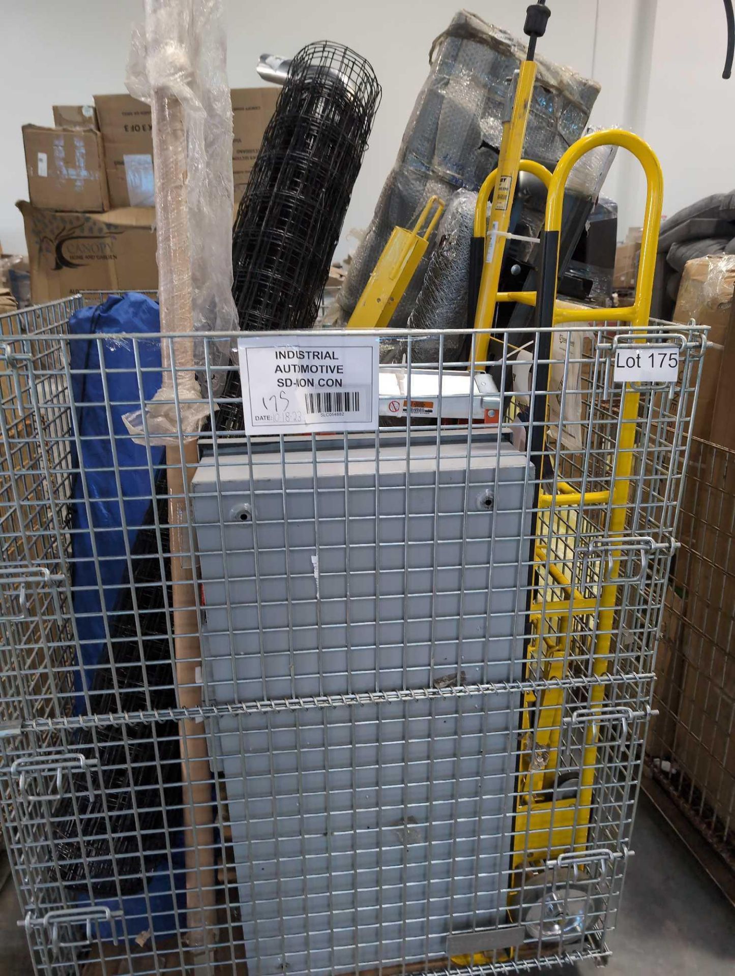 strongway still appliance hand truck, step ladders, fencing and other items