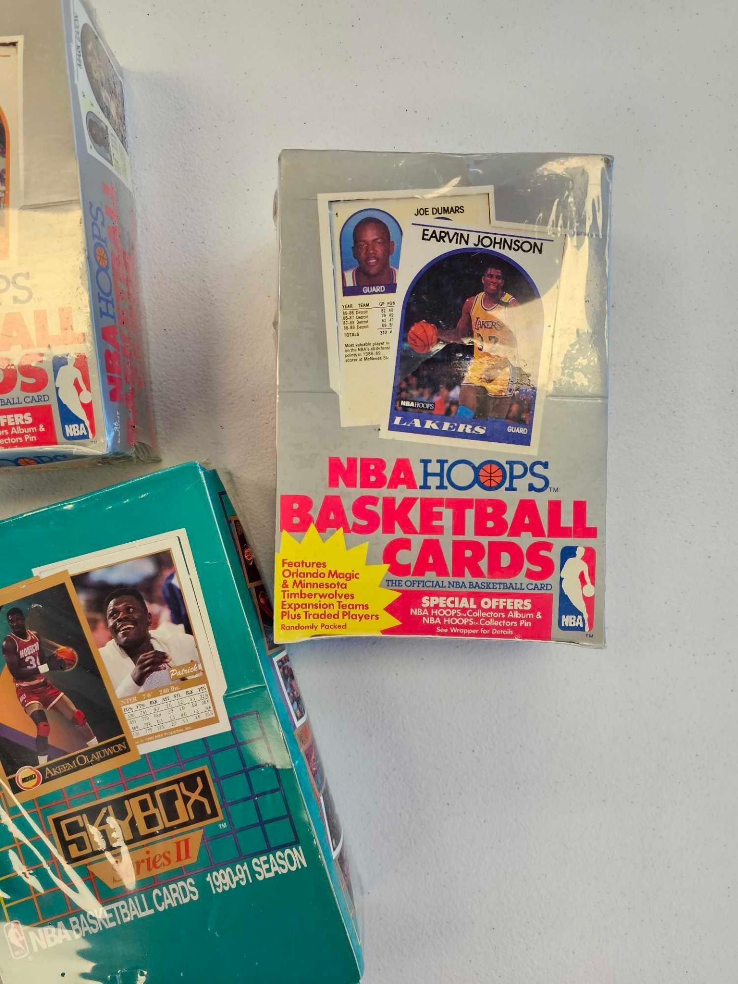 3 boxes of vintage basketball cards. sealed - Image 3 of 10