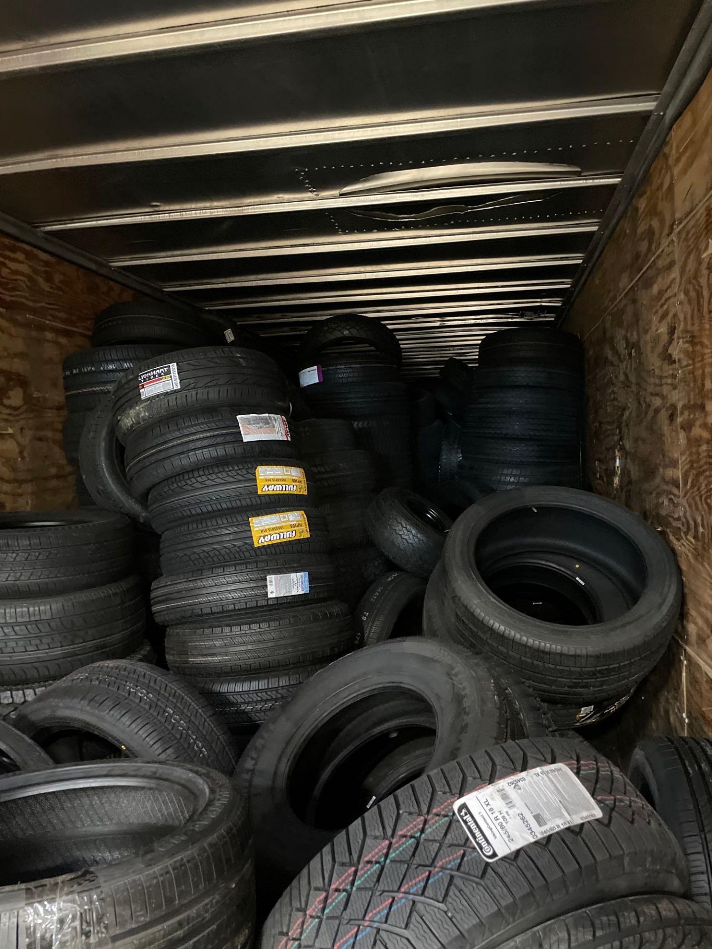 Tires - Image 8 of 12