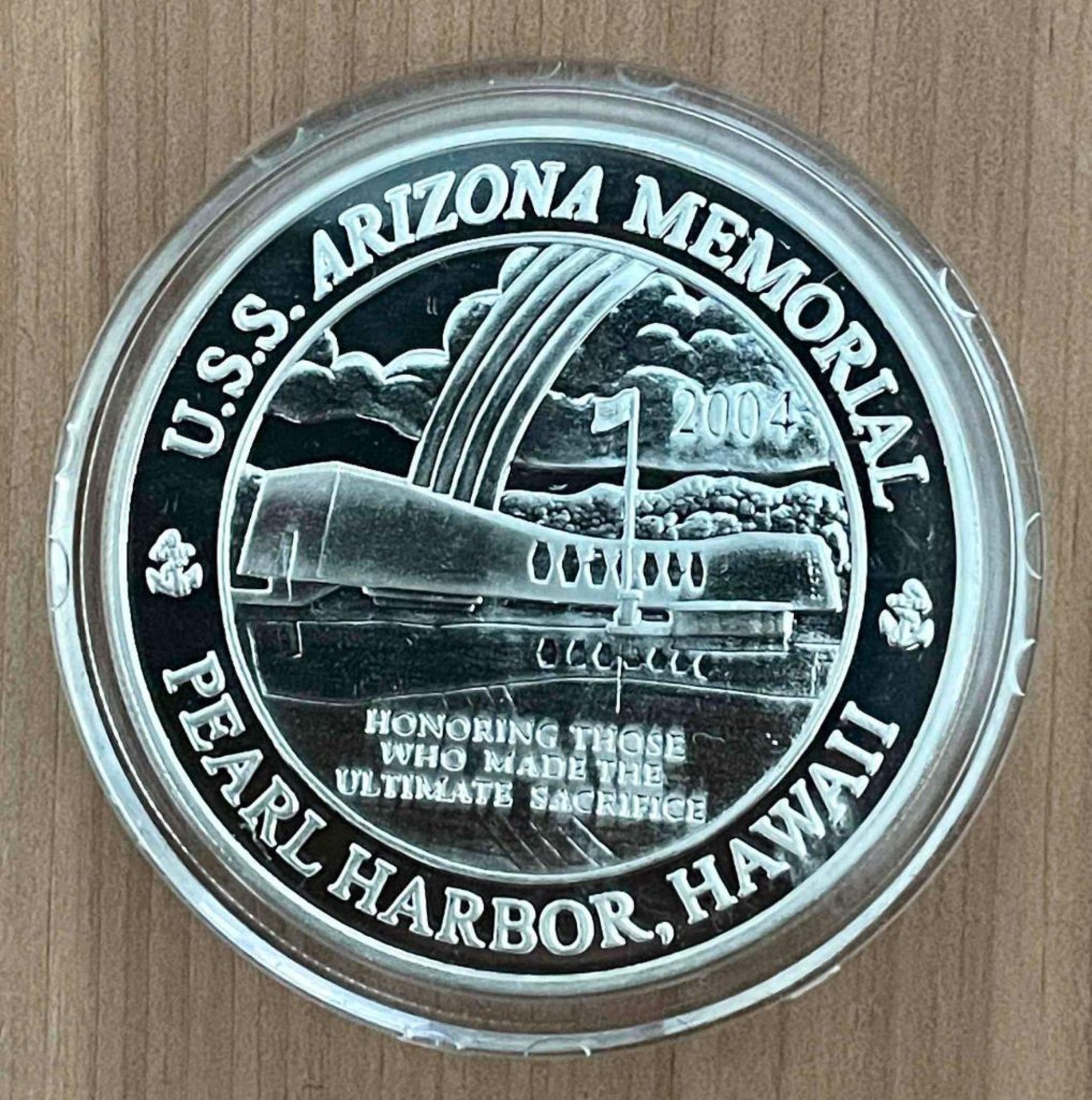 U.S.S Missouri Battleship 1 oz Silver Coin & U.S.S Arizona Memorial 1 oz. silver coin - Image 4 of 9